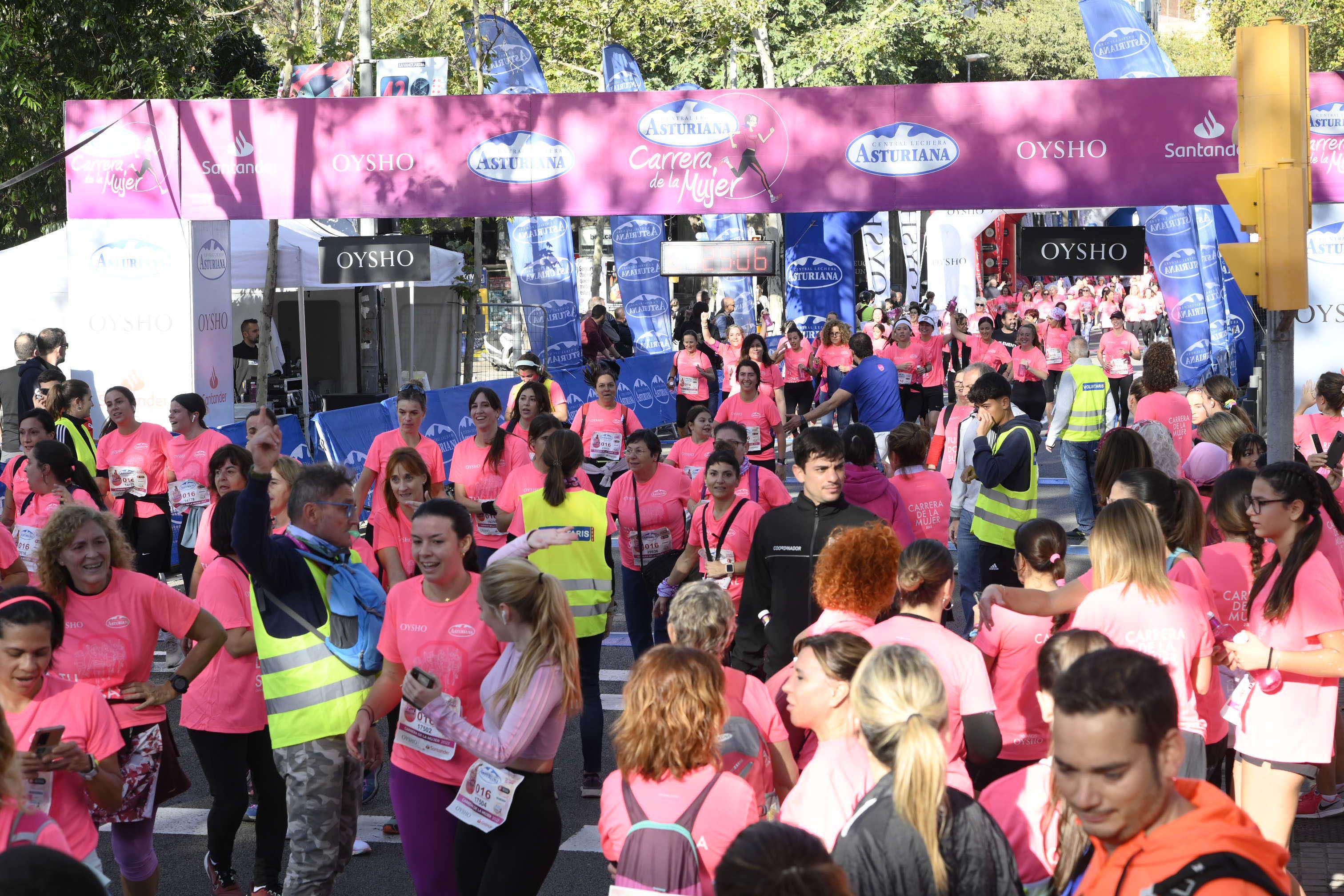 Las mejores fotos de la Carrera de la Mujer de Barcelona 2023. 5556