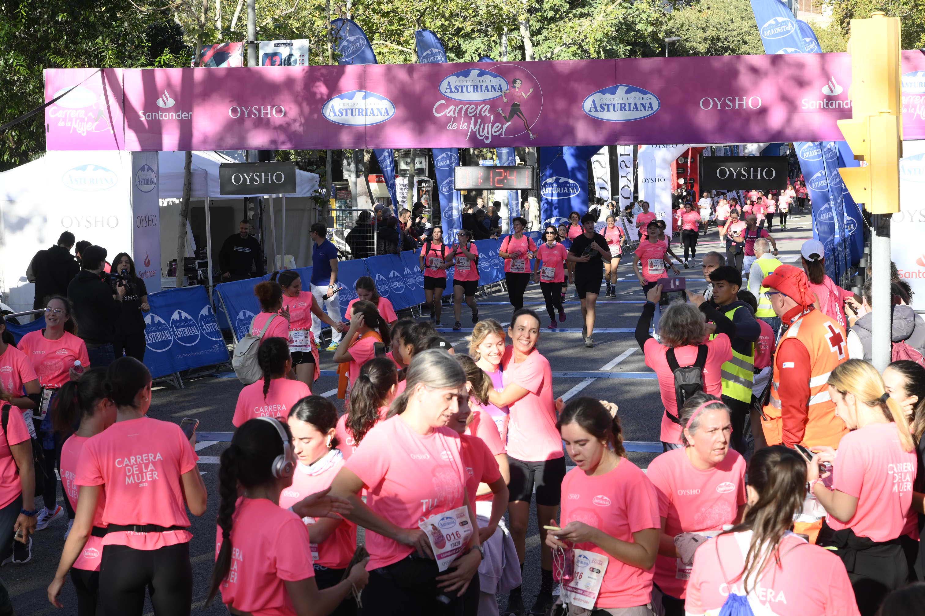 Las mejores fotos de la Carrera de la Mujer de Barcelona 2023. 5217