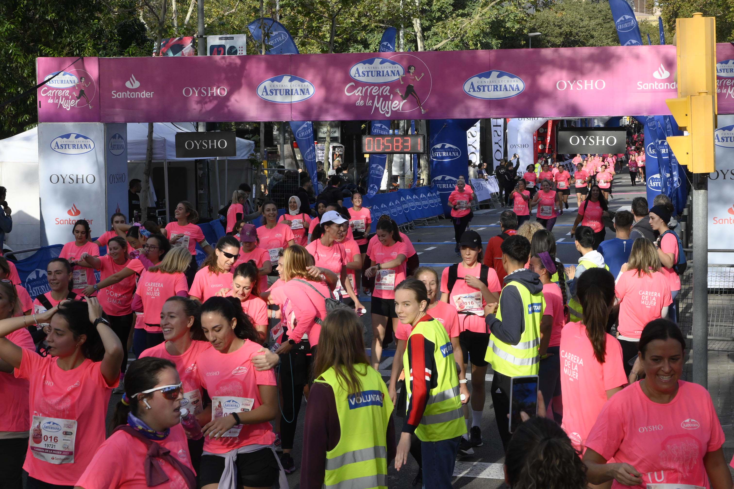 Las mejores fotos de la Carrera de la Mujer de Barcelona 2023. 4832