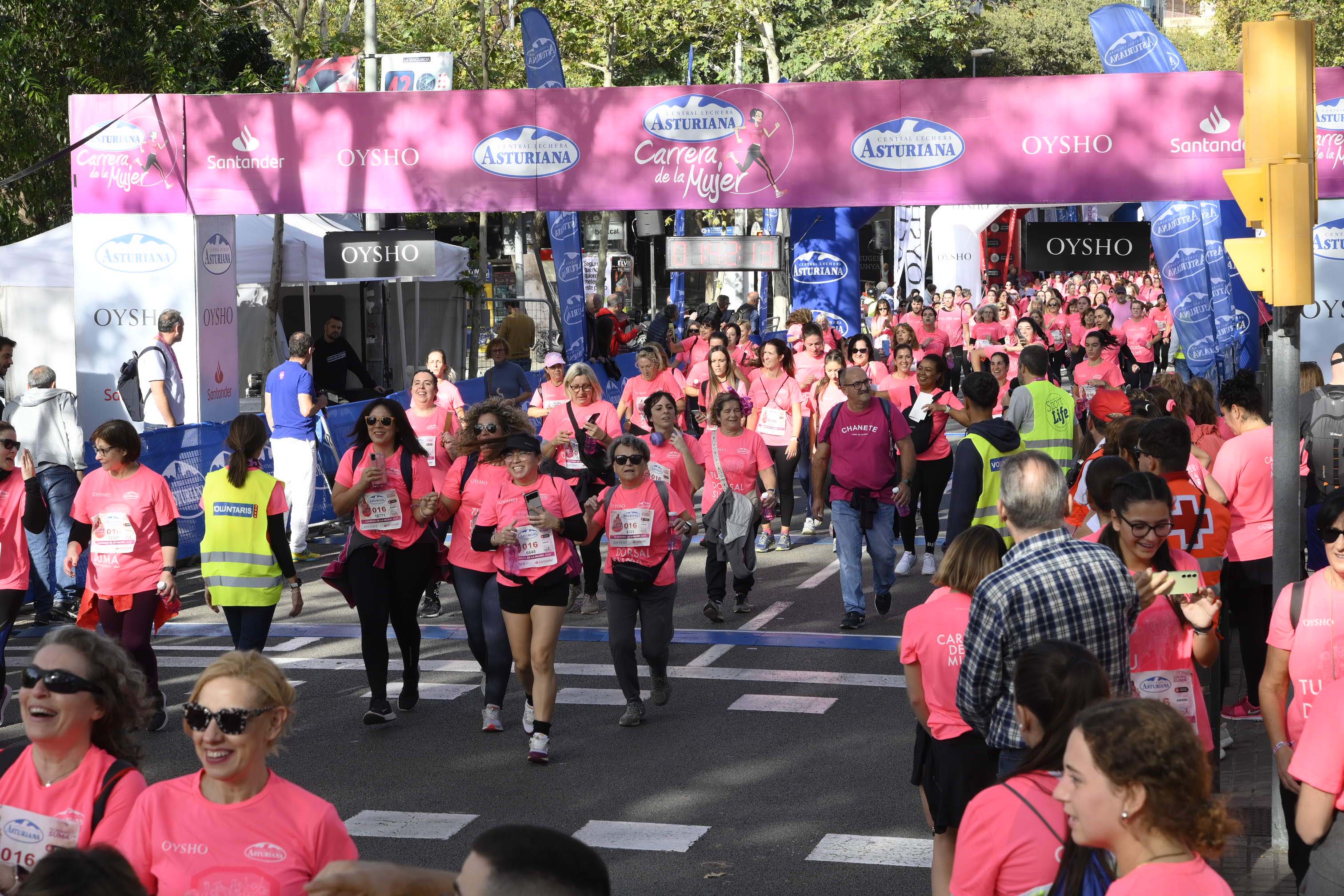 Las mejores fotos de la Carrera de la Mujer de Barcelona 2023. 6059