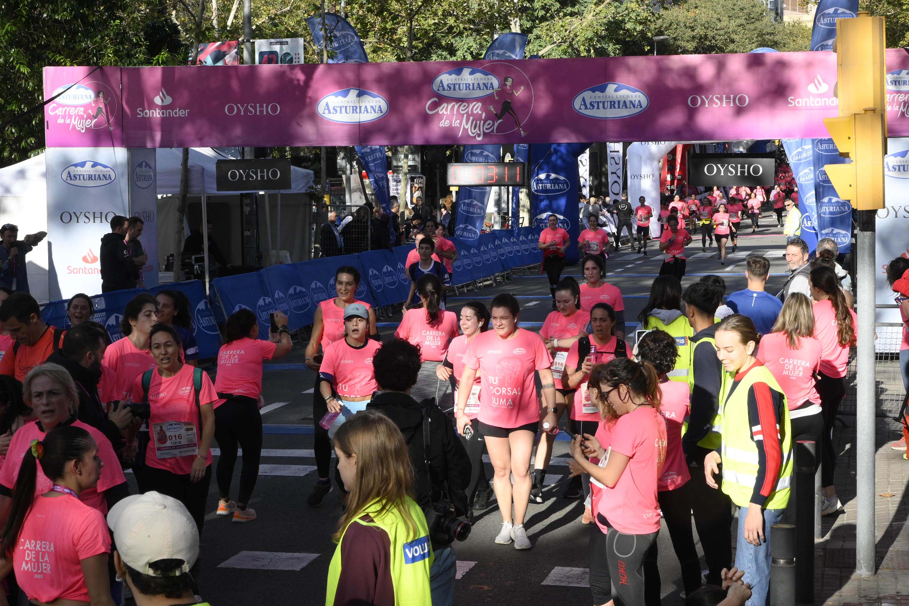 Las mejores fotos de la Carrera de la Mujer de Barcelona 2023. 4972