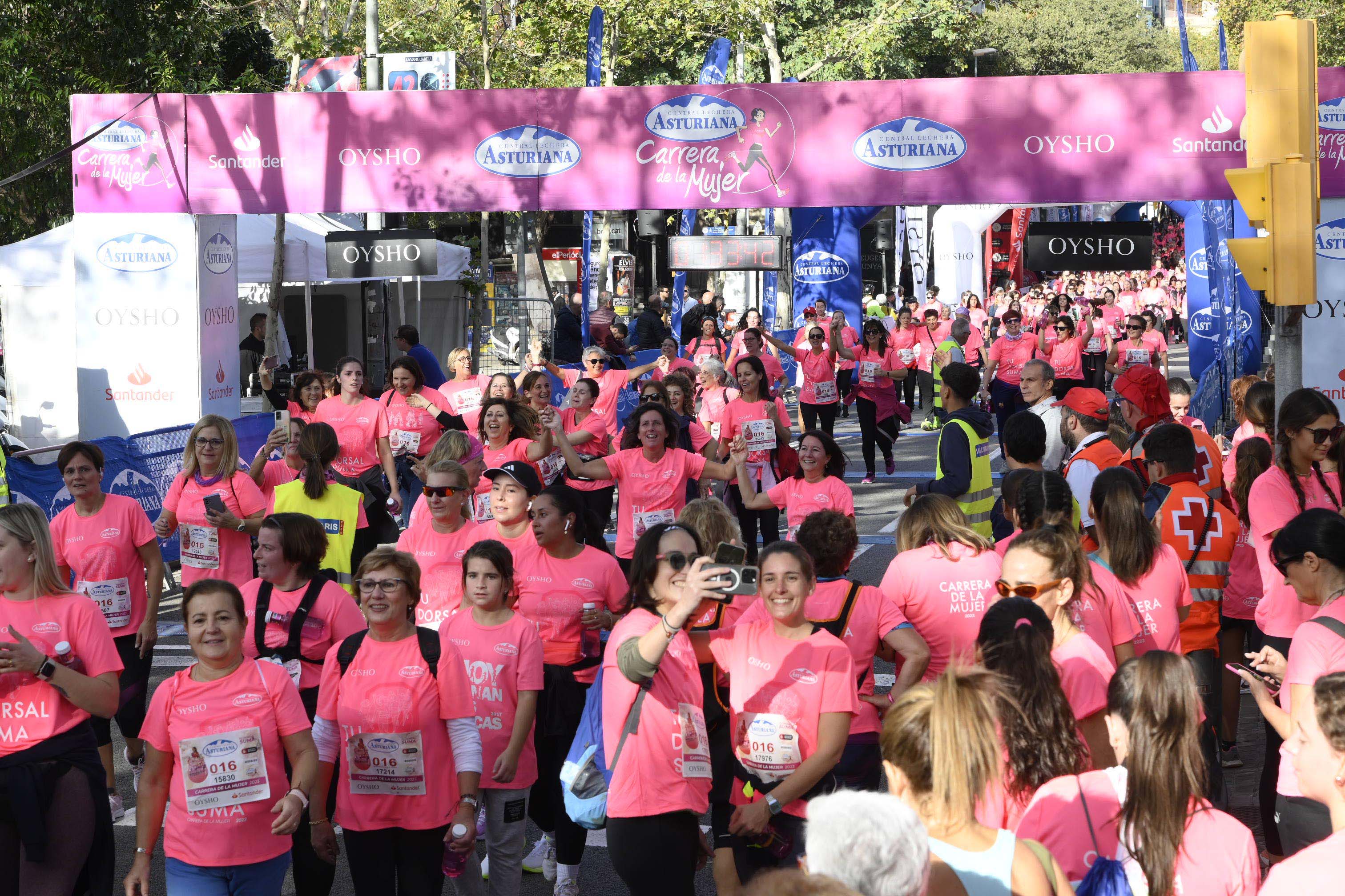 Las mejores fotos de la Carrera de la Mujer de Barcelona 2023. 5811