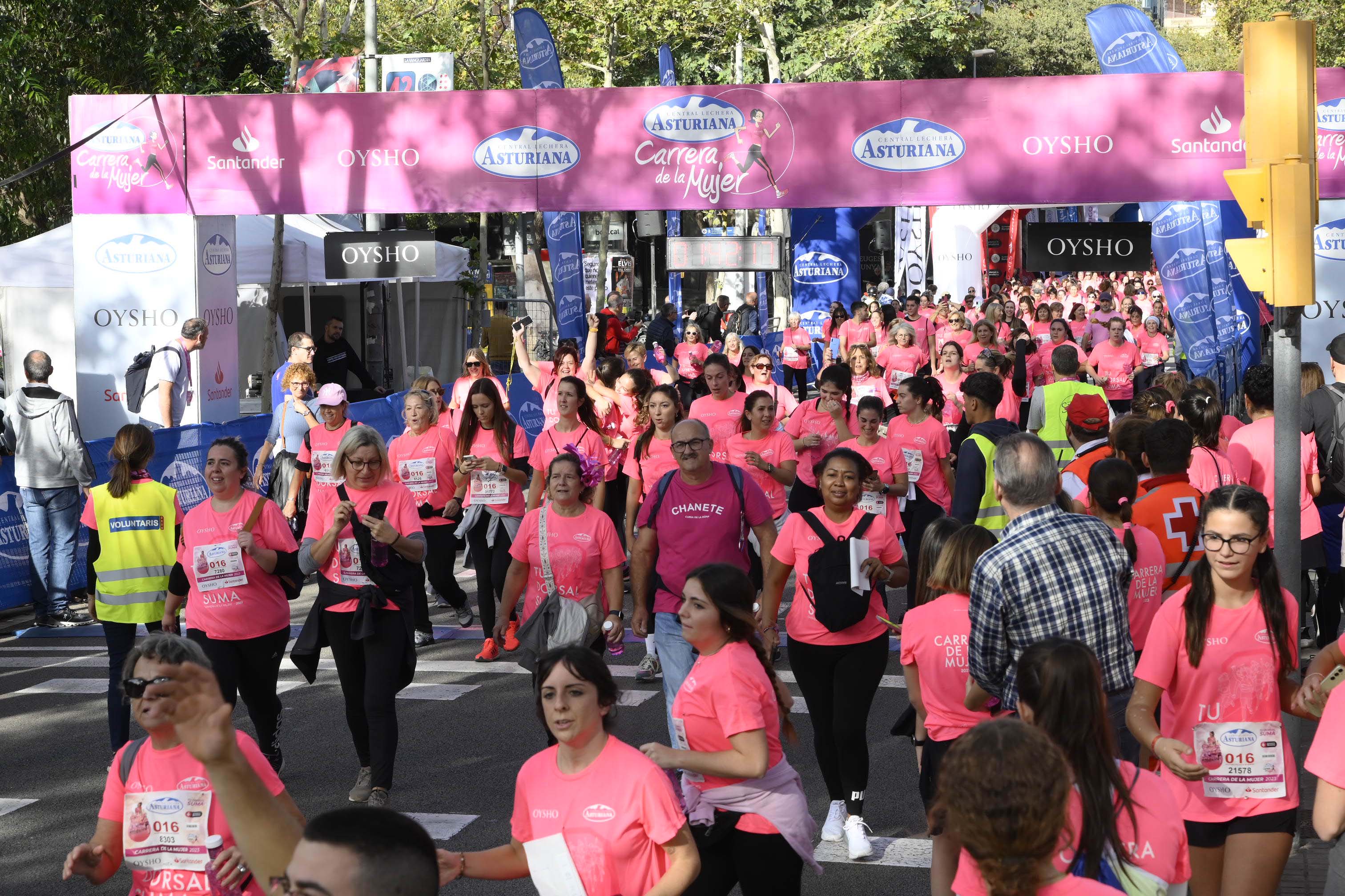 Las mejores fotos de la Carrera de la Mujer de Barcelona 2023. 6061