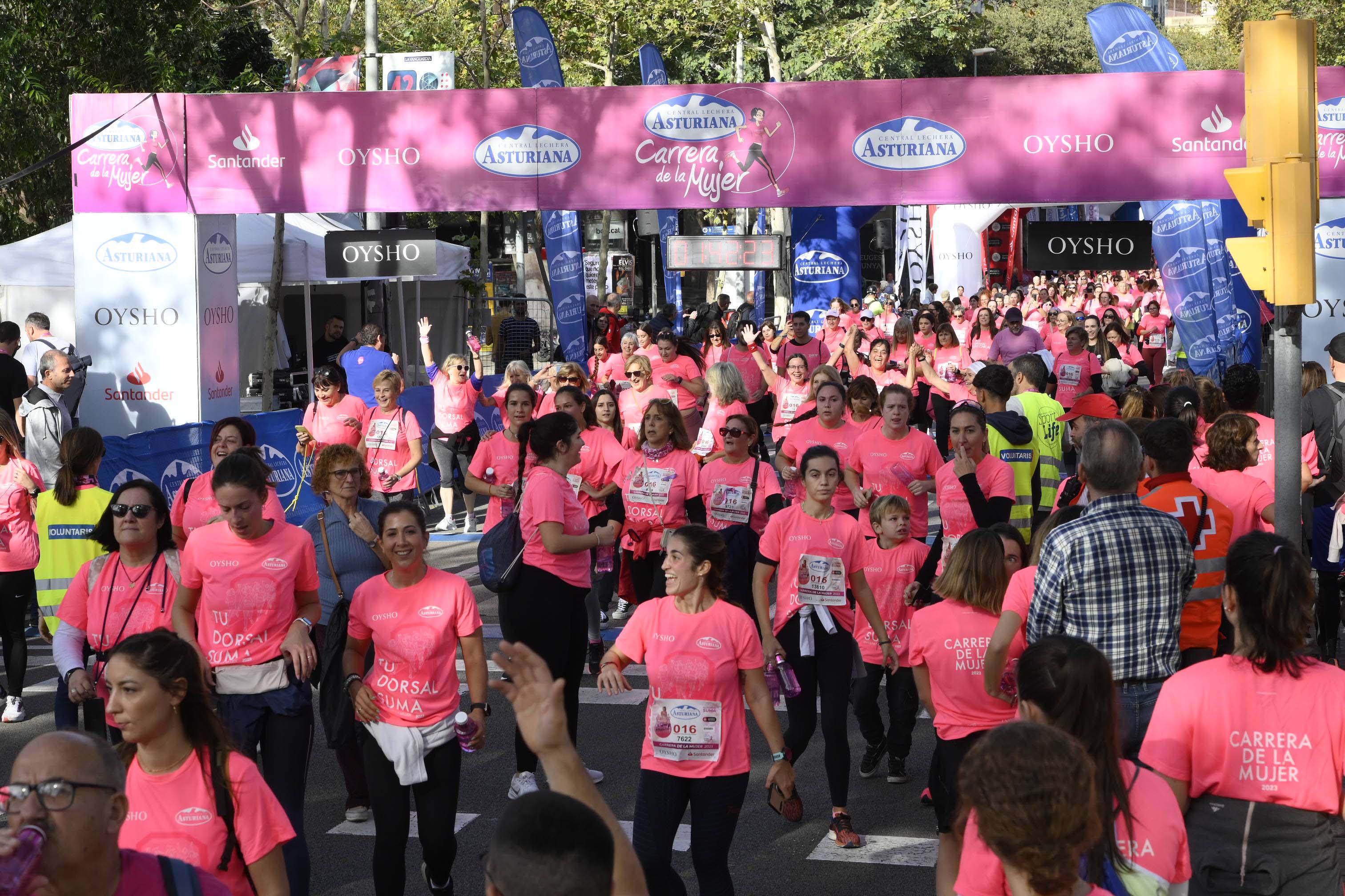 Las mejores fotos de la Carrera de la Mujer de Barcelona 2023. 6064