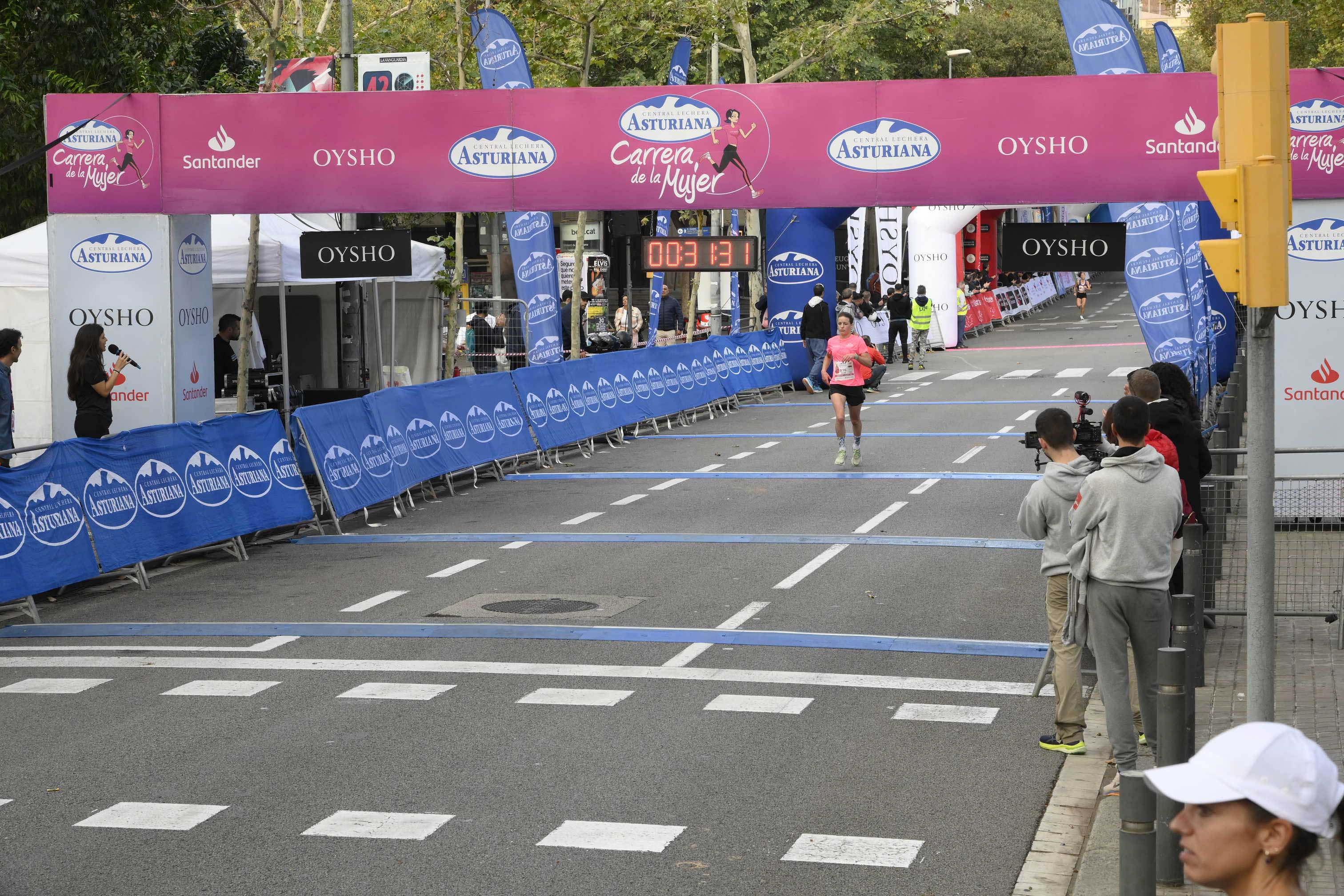 Las mejores fotos de la Carrera de la Mujer de Barcelona 2023. 4034