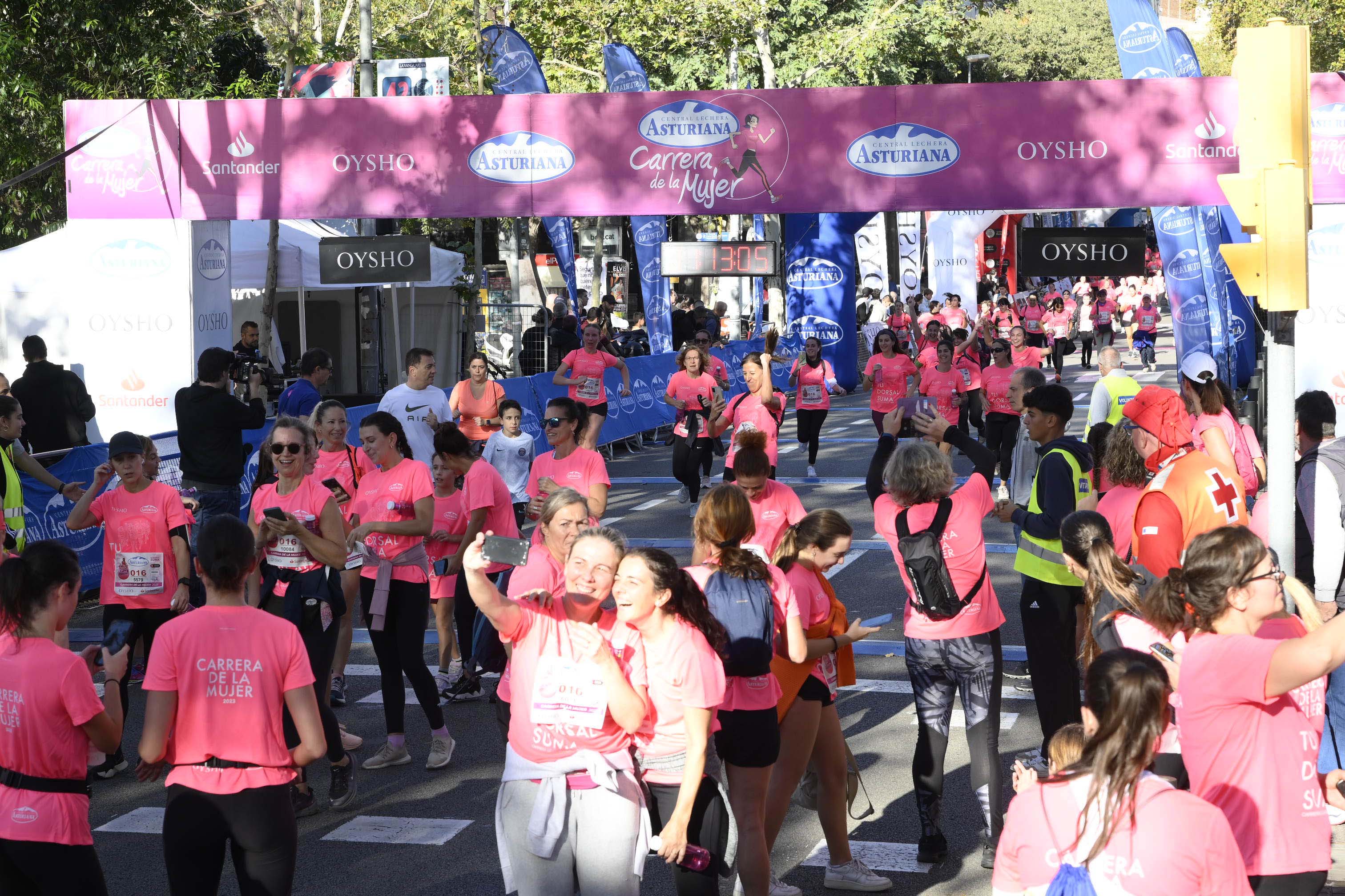 Las mejores fotos de la Carrera de la Mujer de Barcelona 2023. 5225