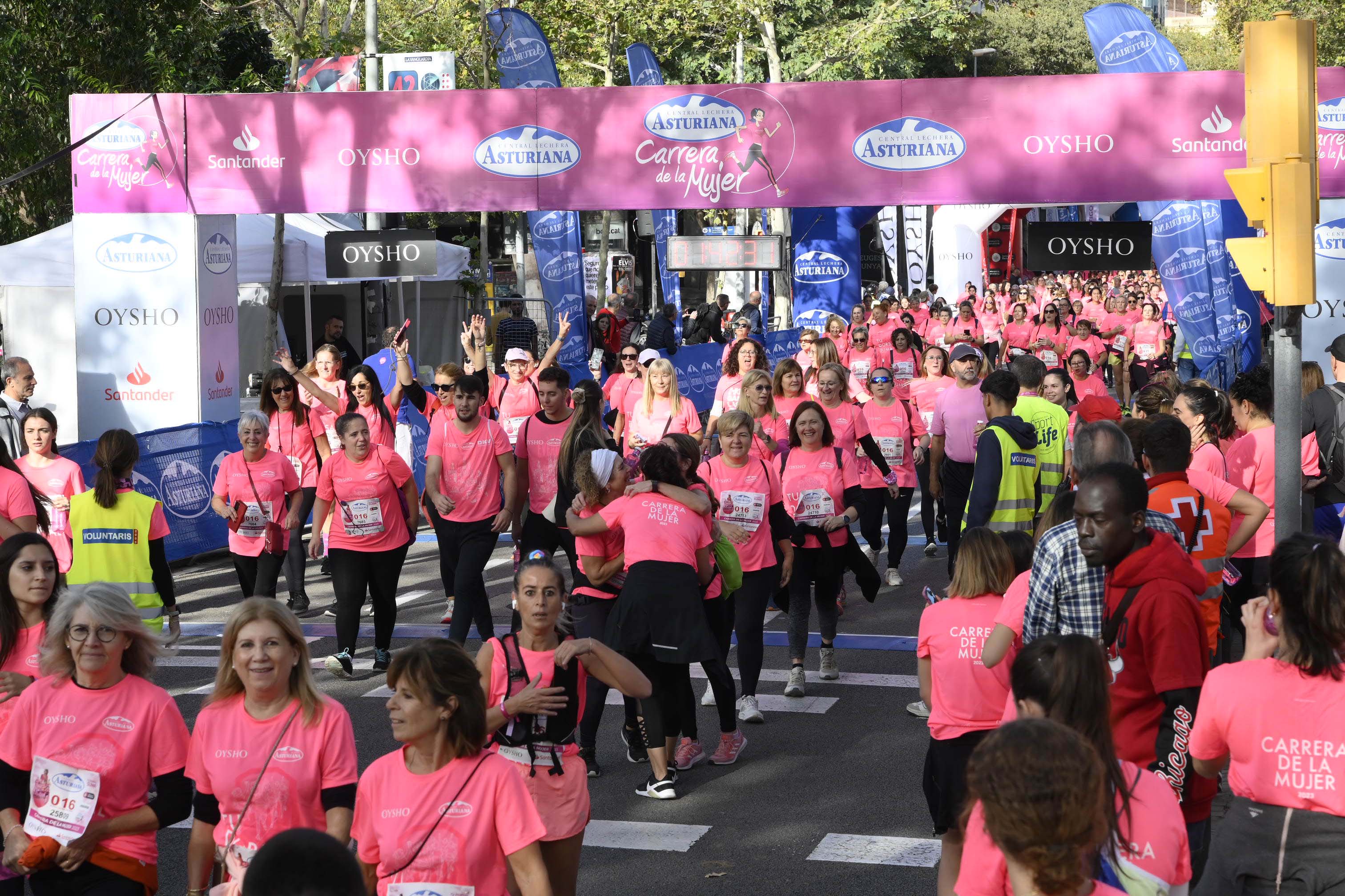 Las mejores fotos de la Carrera de la Mujer de Barcelona 2023. 6068