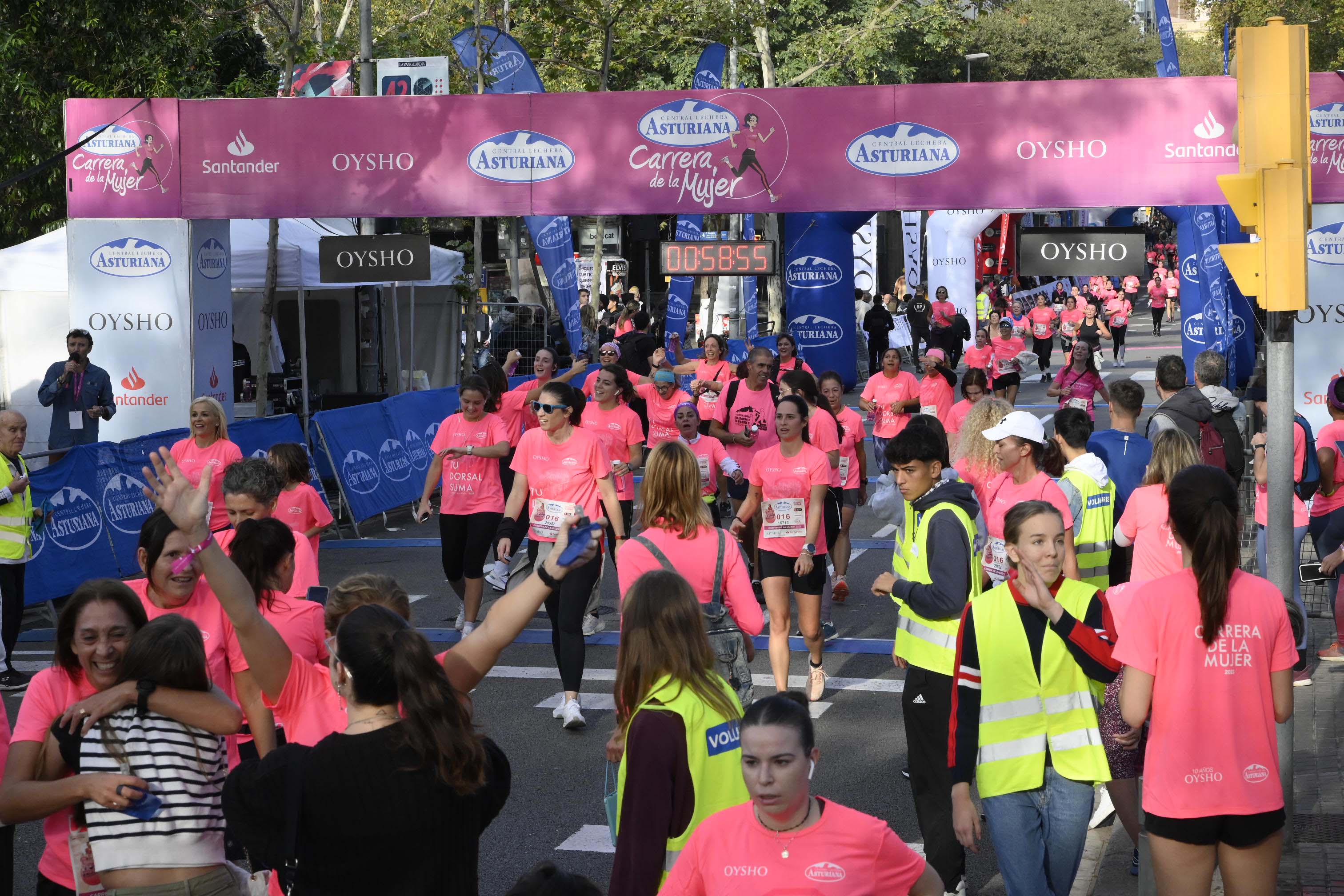 Las mejores fotos de la Carrera de la Mujer de Barcelona 2023. 4844