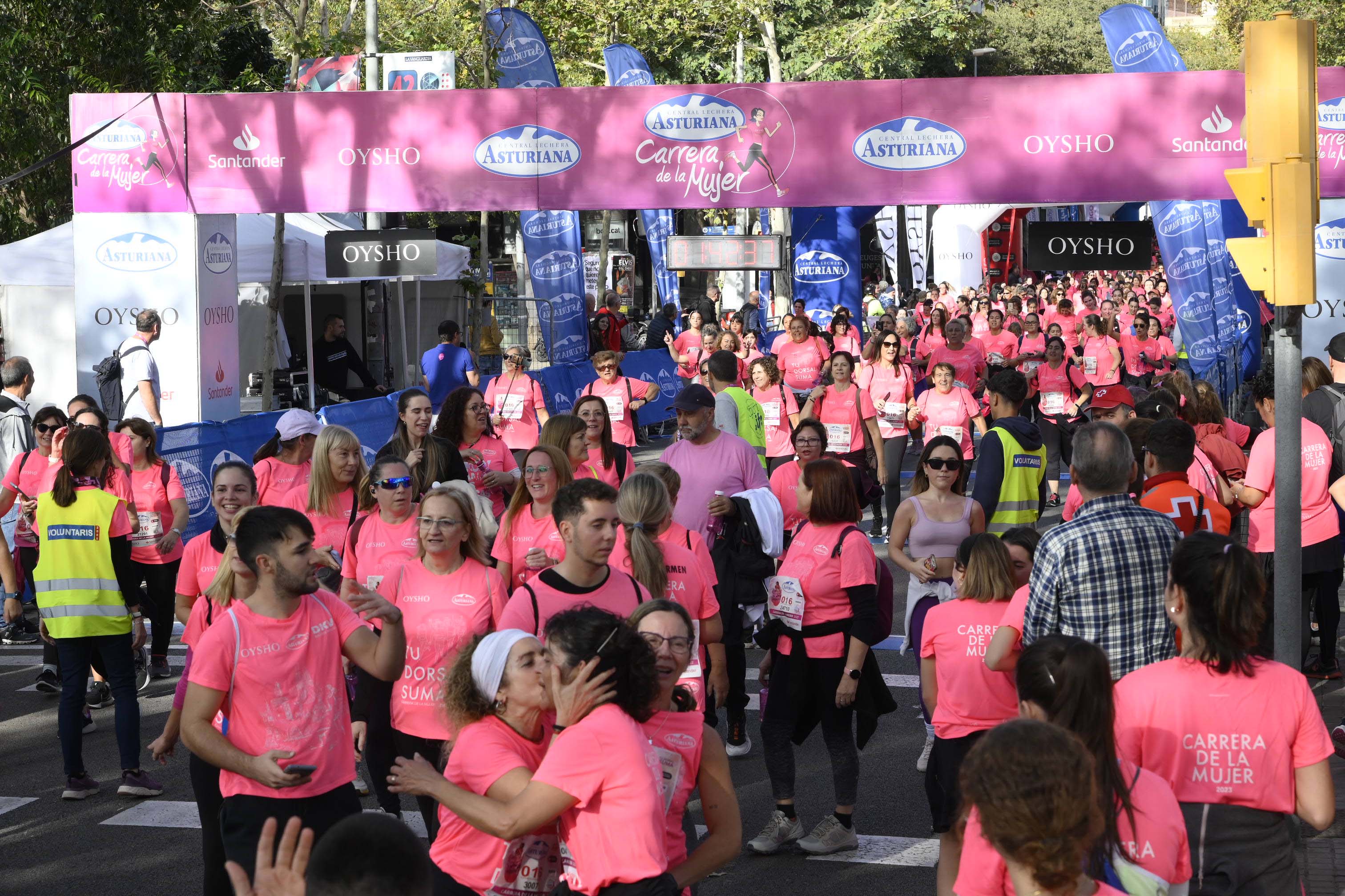Las mejores fotos de la Carrera de la Mujer de Barcelona 2023. 6071