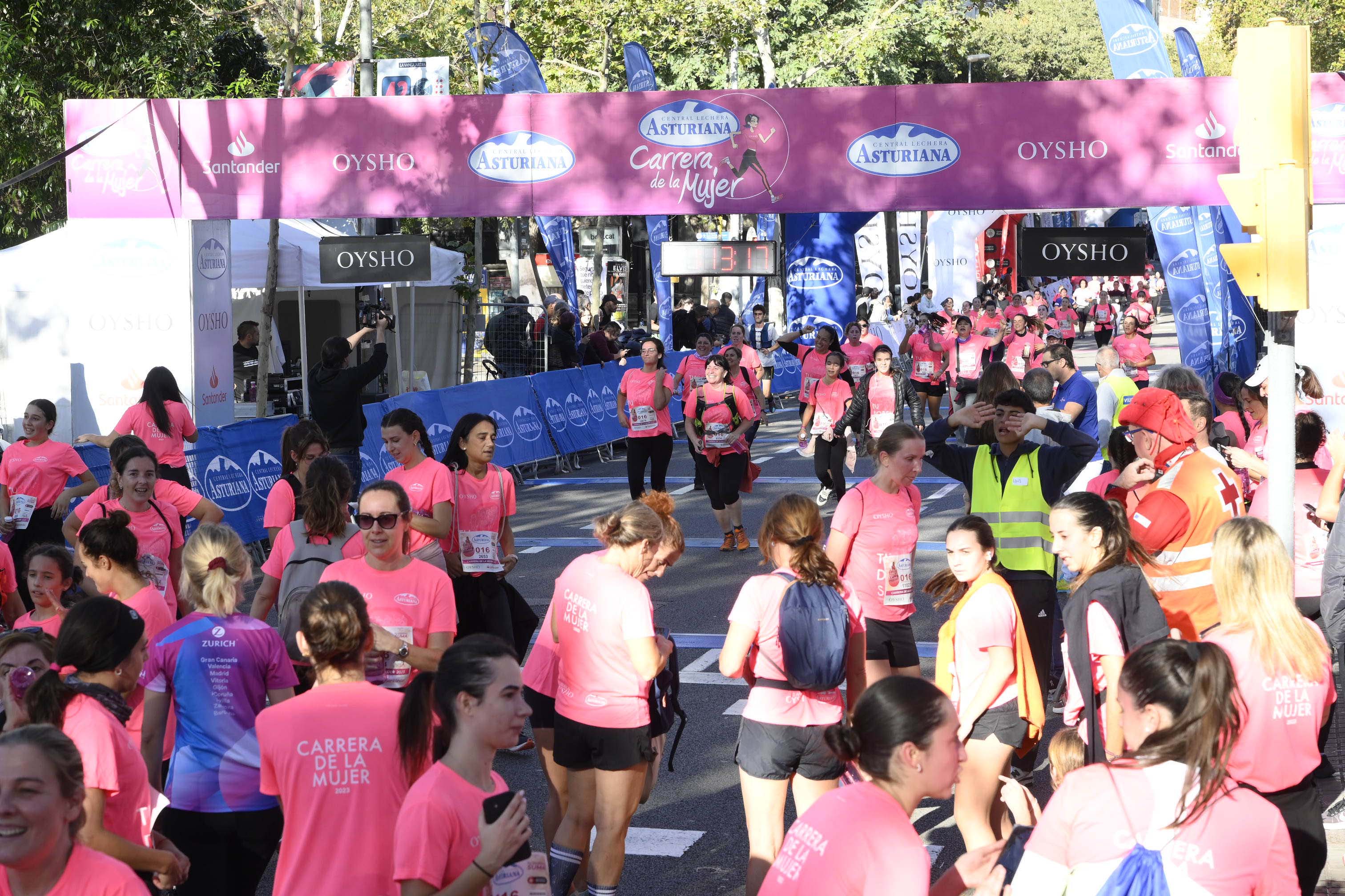 Las mejores fotos de la Carrera de la Mujer de Barcelona 2023. 5231