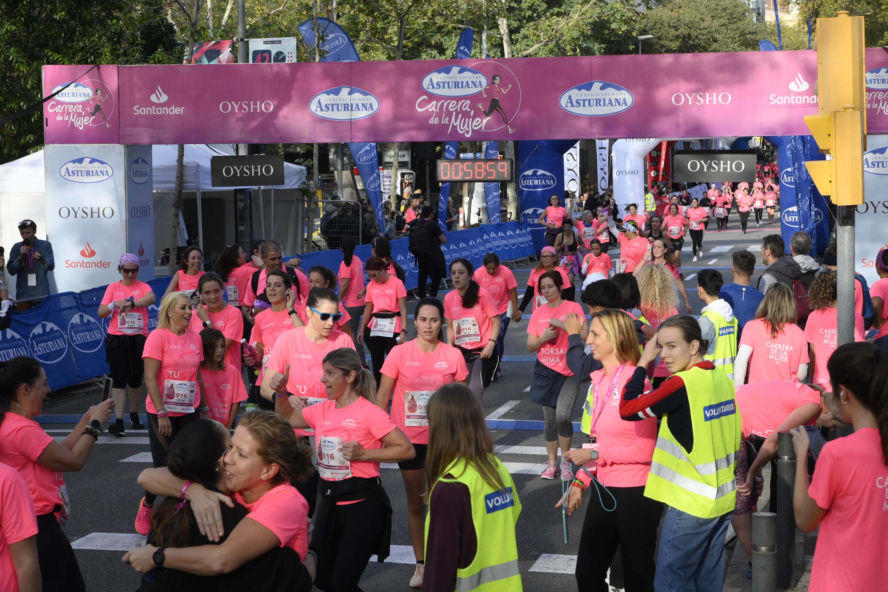Las mejores fotos de la Carrera de la Mujer de Barcelona 2023. 4846