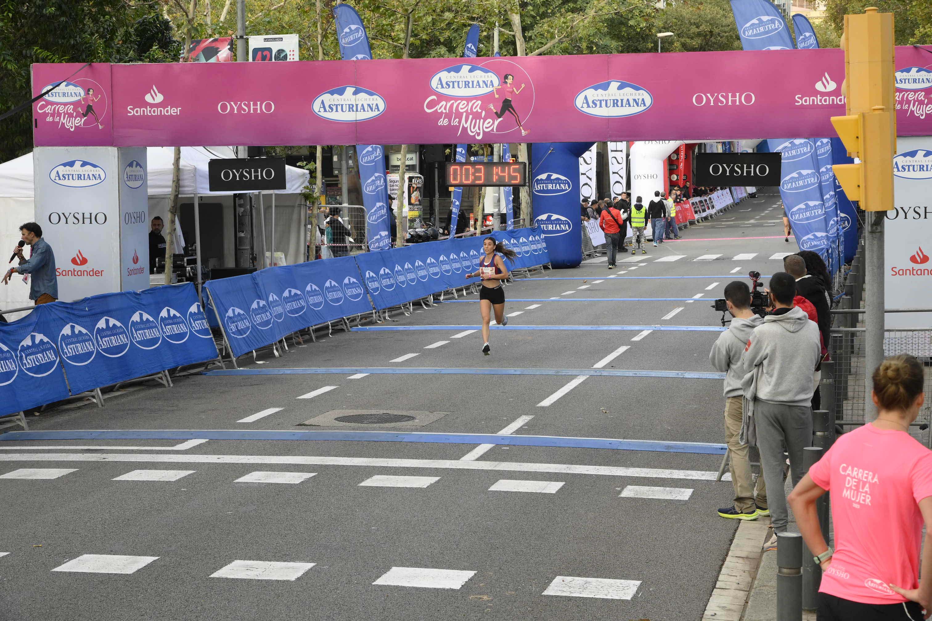 Las mejores fotos de la Carrera de la Mujer de Barcelona 2023. 4041