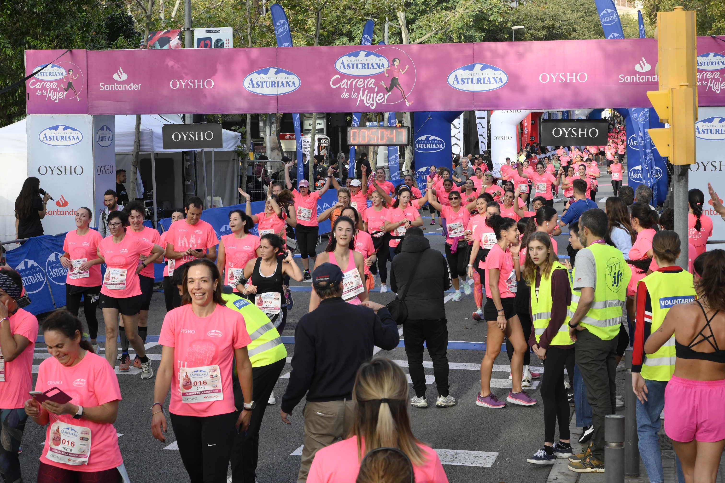 Las mejores fotos de la Carrera de la Mujer de Barcelona 2023. 4600