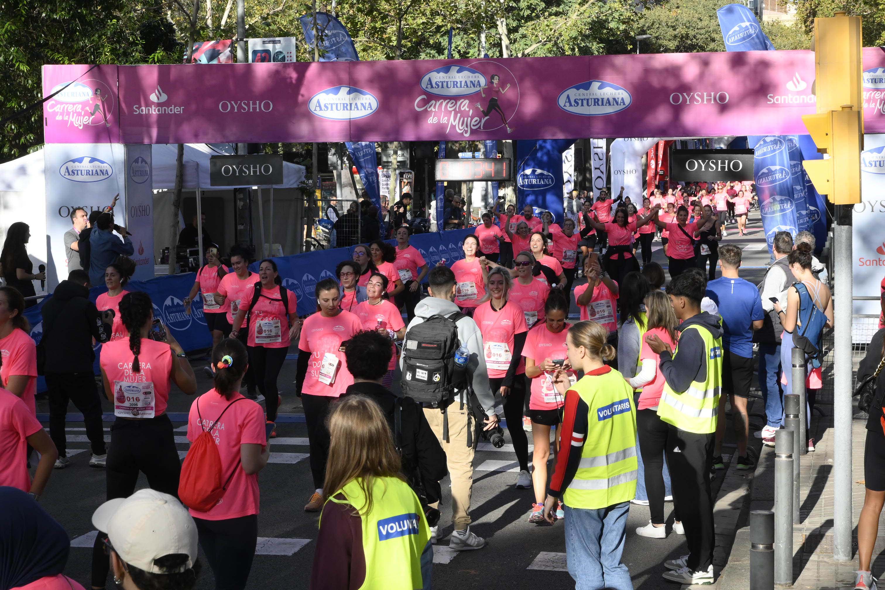 Las mejores fotos de la Carrera de la Mujer de Barcelona 2023. 4987