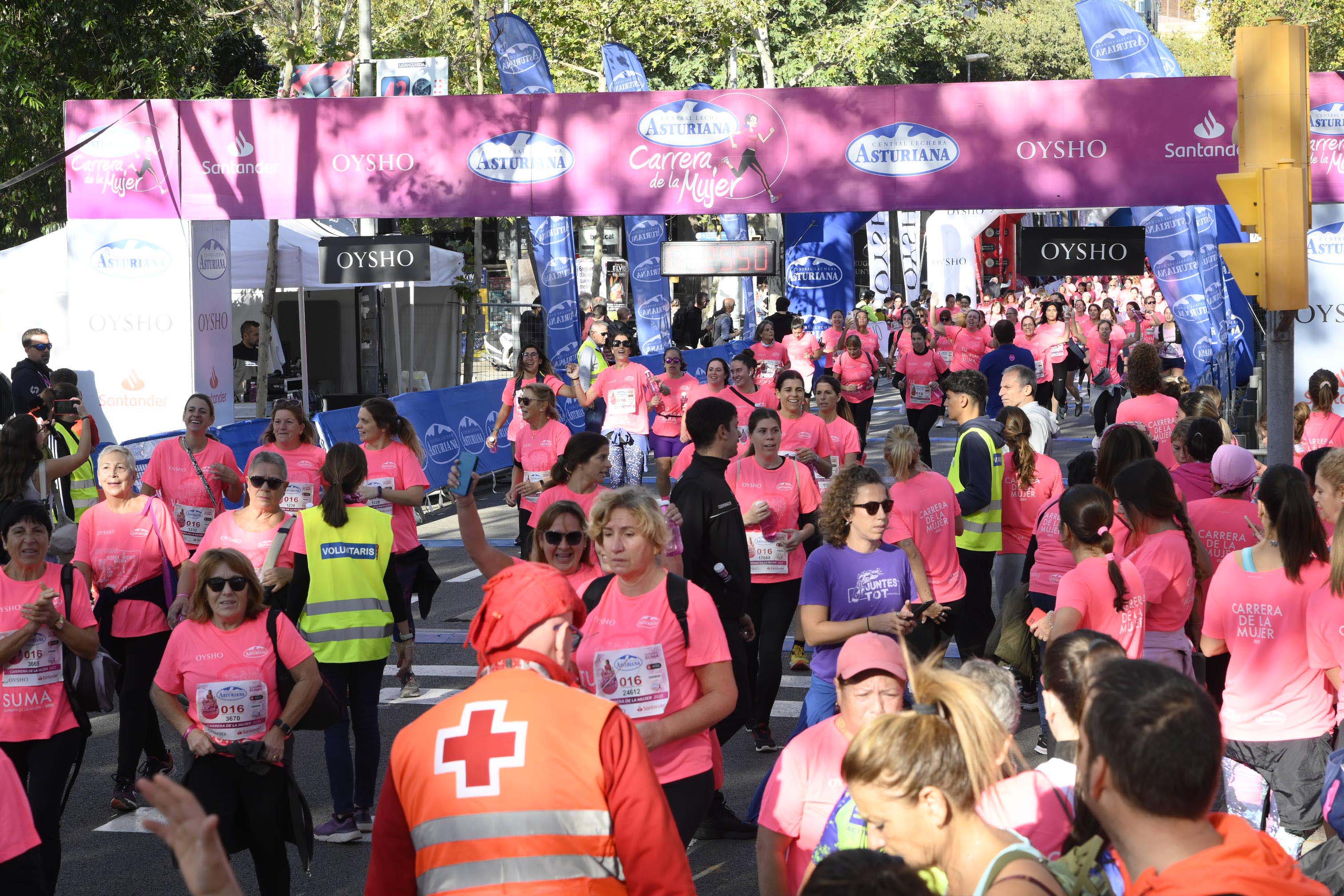 Las mejores fotos de la Carrera de la Mujer de Barcelona 2023. 5578