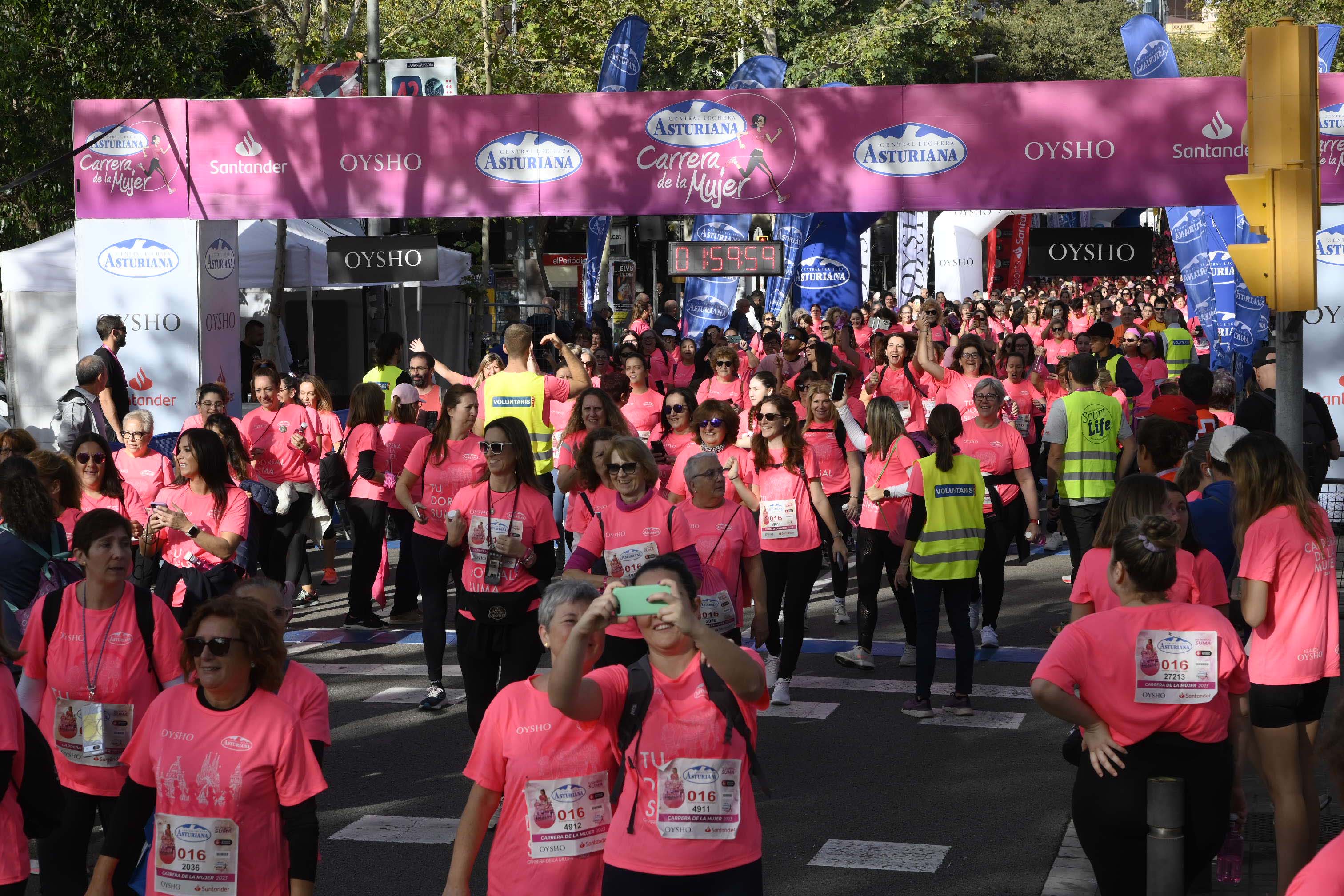 Las mejores fotos de la Carrera de la Mujer de Barcelona 2023. 6569