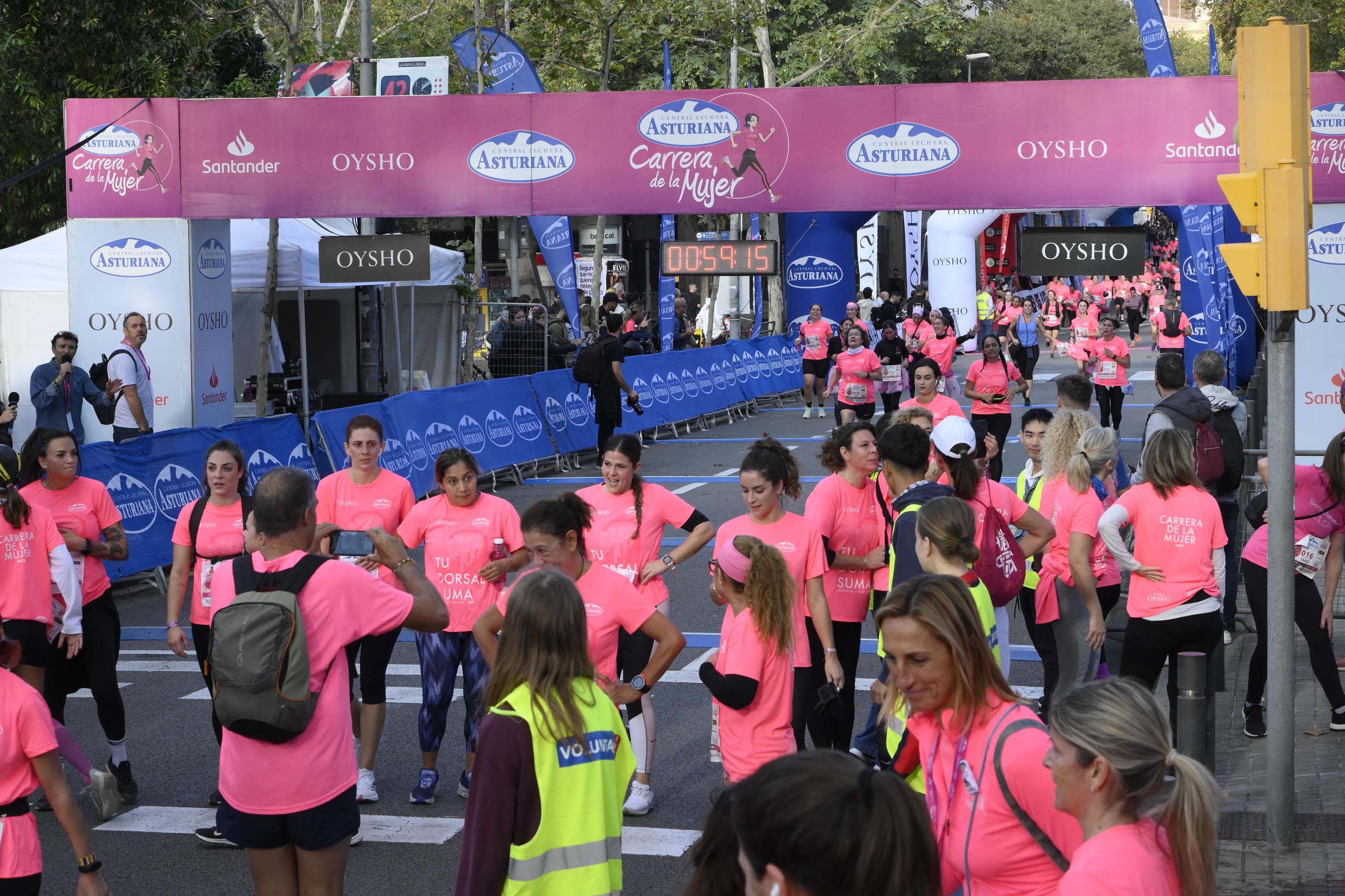 Las mejores fotos de la Carrera de la Mujer de Barcelona 2023. 4854