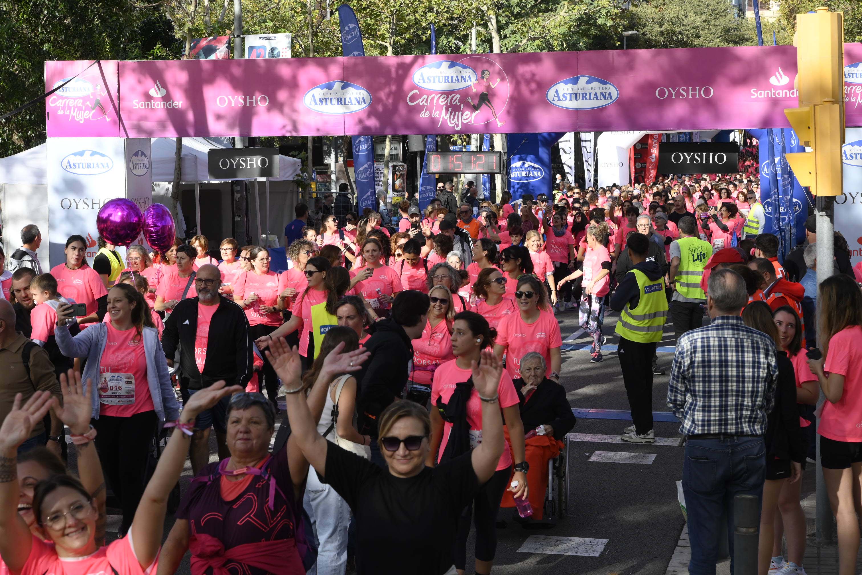 Las mejores fotos de la Carrera de la Mujer de Barcelona 2023. 6329
