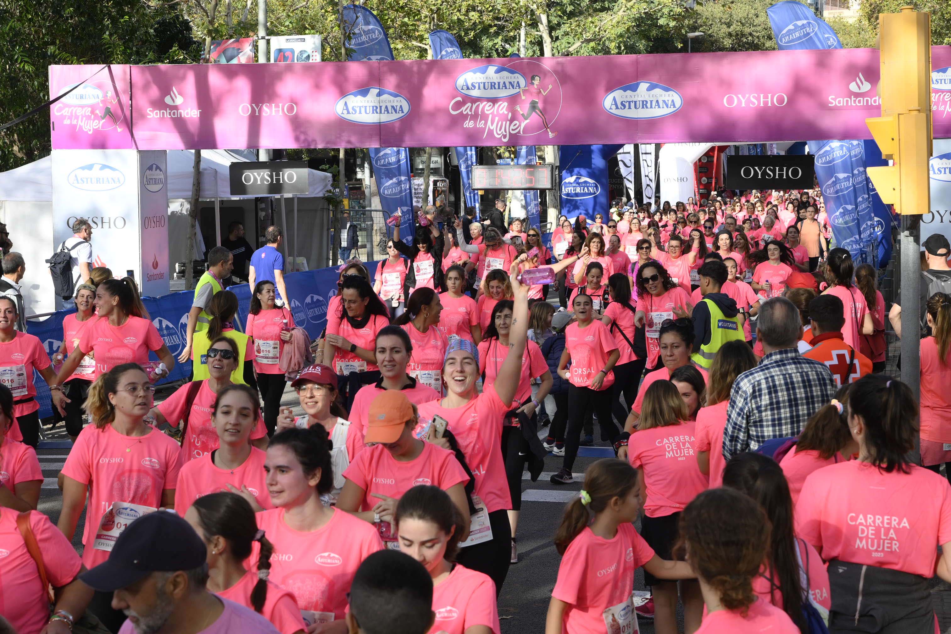 Las mejores fotos de la Carrera de la Mujer de Barcelona 2023. 6081