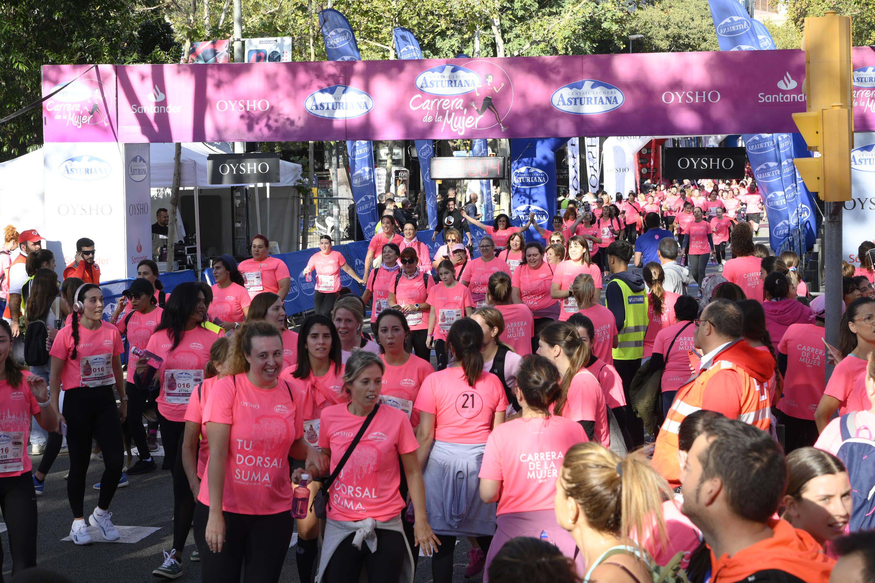 Las mejores fotos de la Carrera de la Mujer de Barcelona 2023. 5585
