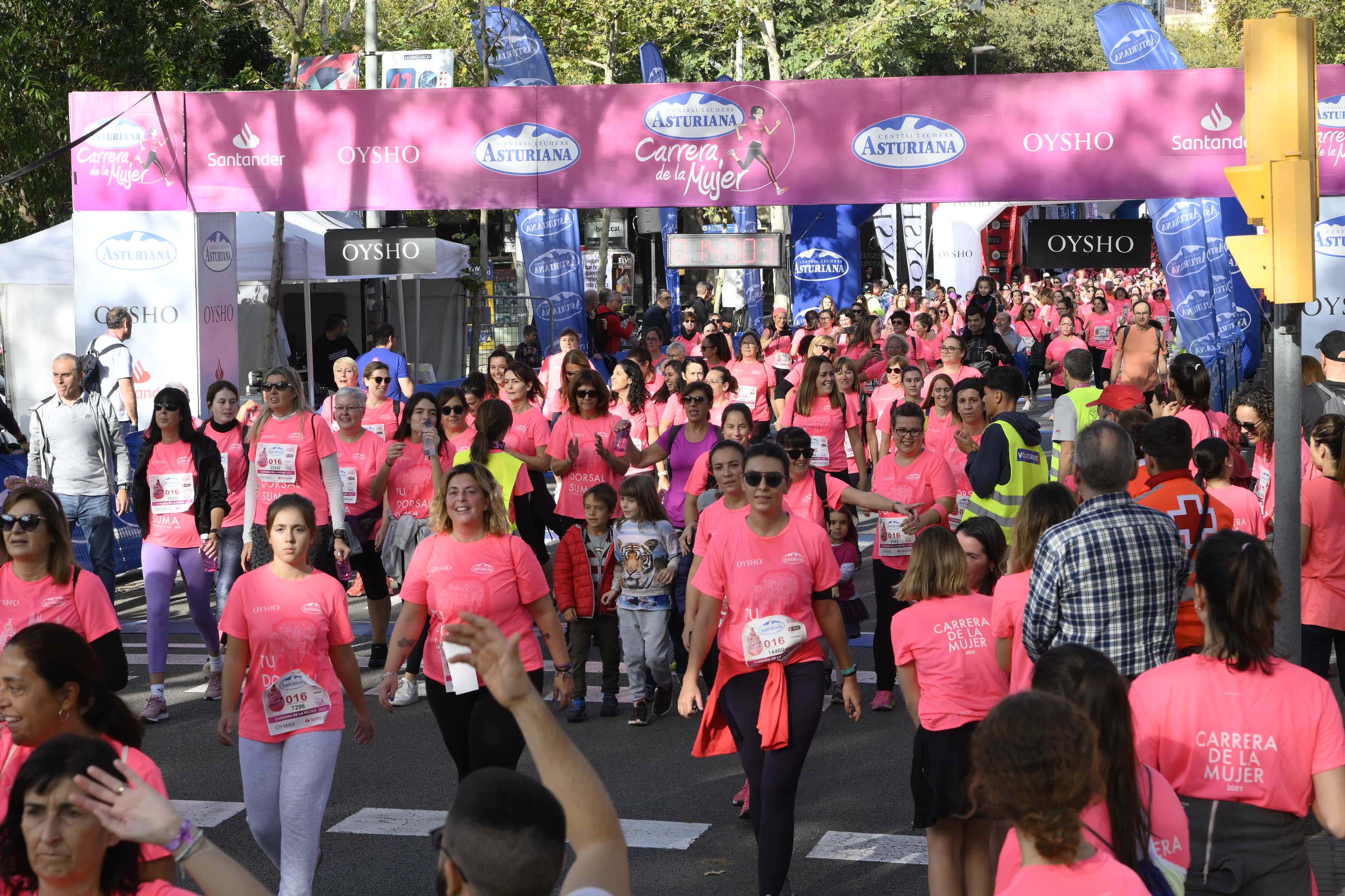 Las mejores fotos de la Carrera de la Mujer de Barcelona 2023. 6084