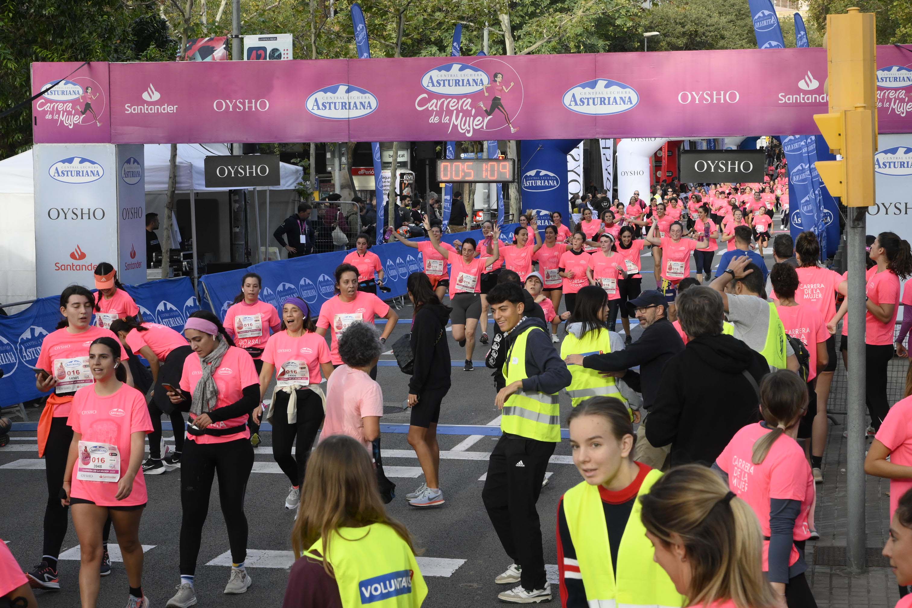 Las mejores fotos de la Carrera de la Mujer de Barcelona 2023. 4611