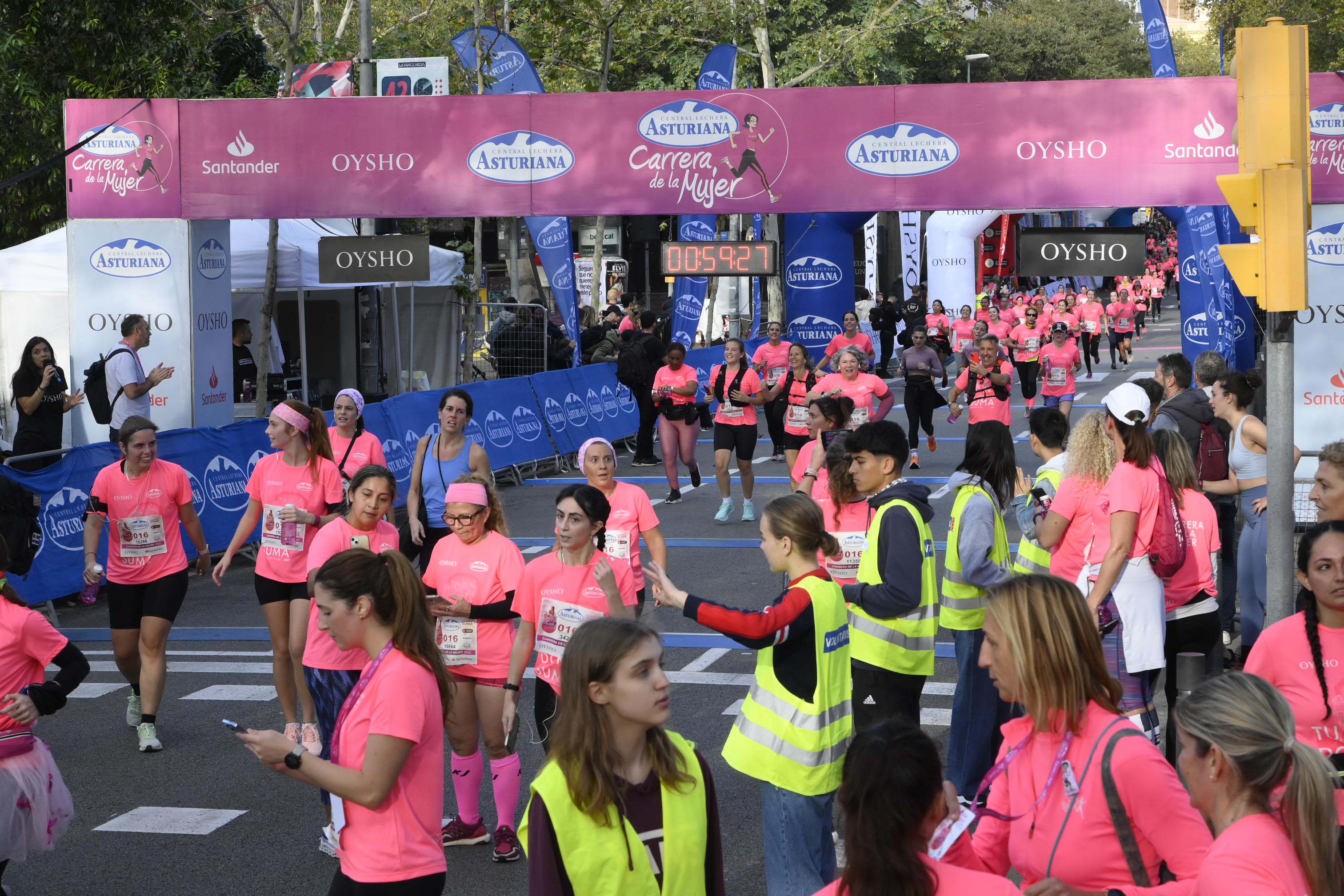Las mejores fotos de la Carrera de la Mujer de Barcelona 2023. 4860