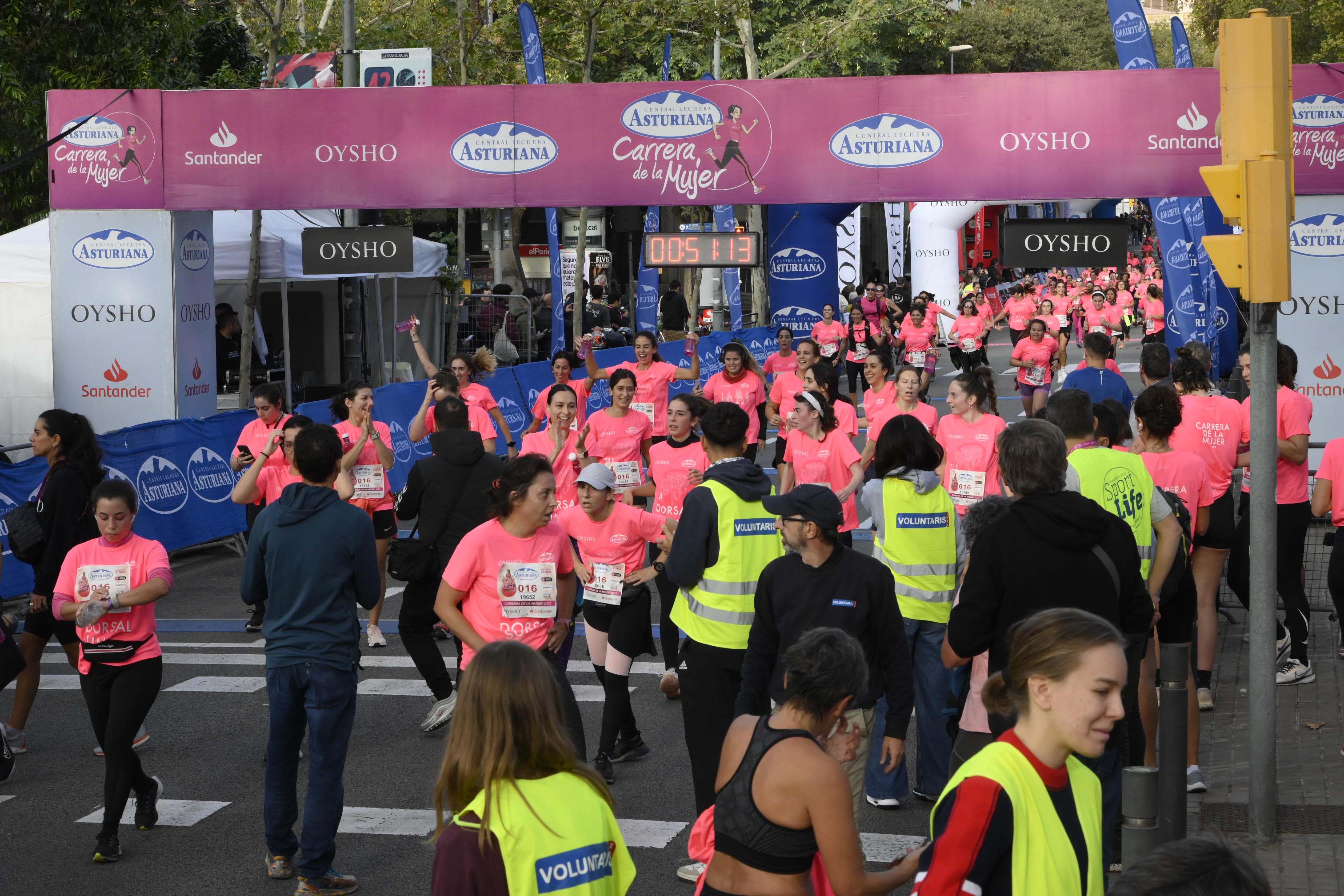 Las mejores fotos de la Carrera de la Mujer de Barcelona 2023. 4613