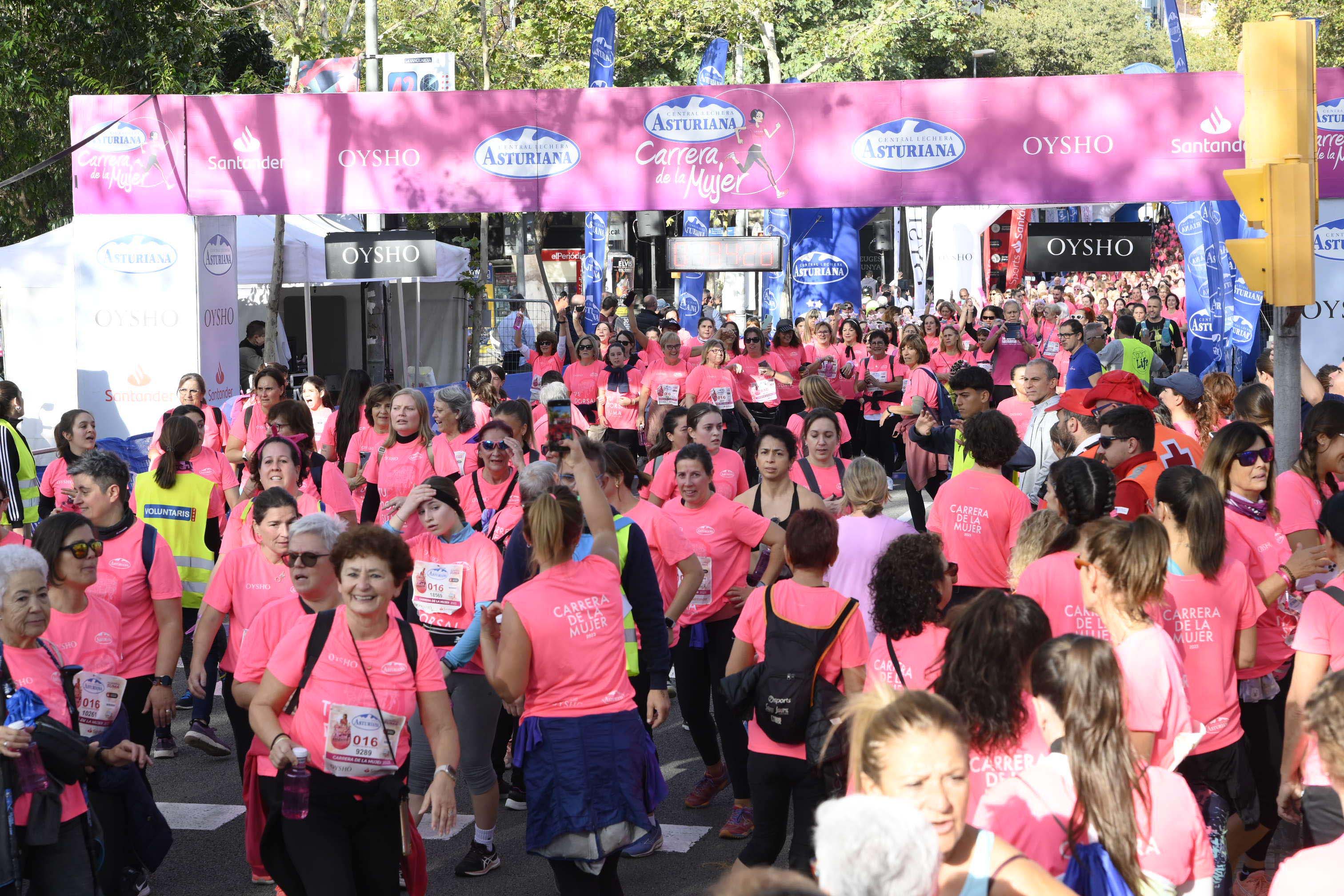 Las mejores fotos de la Carrera de la Mujer de Barcelona 2023. 5834