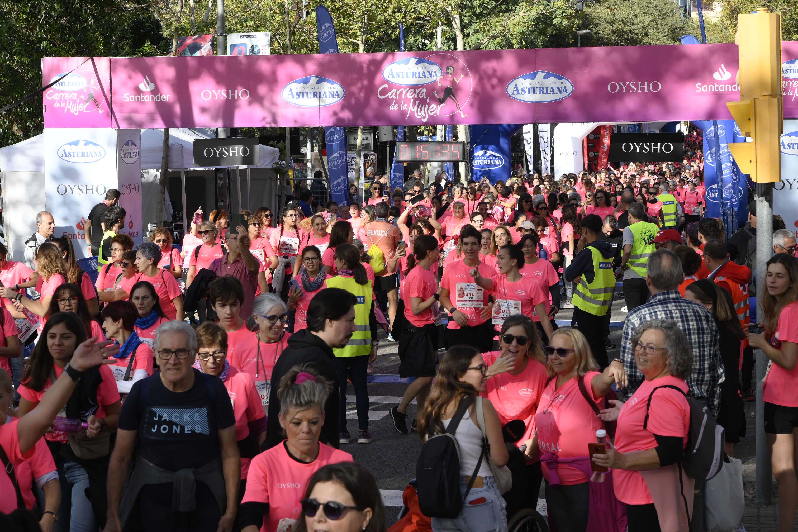 Las mejores fotos de la Carrera de la Mujer de Barcelona 2023. 6336