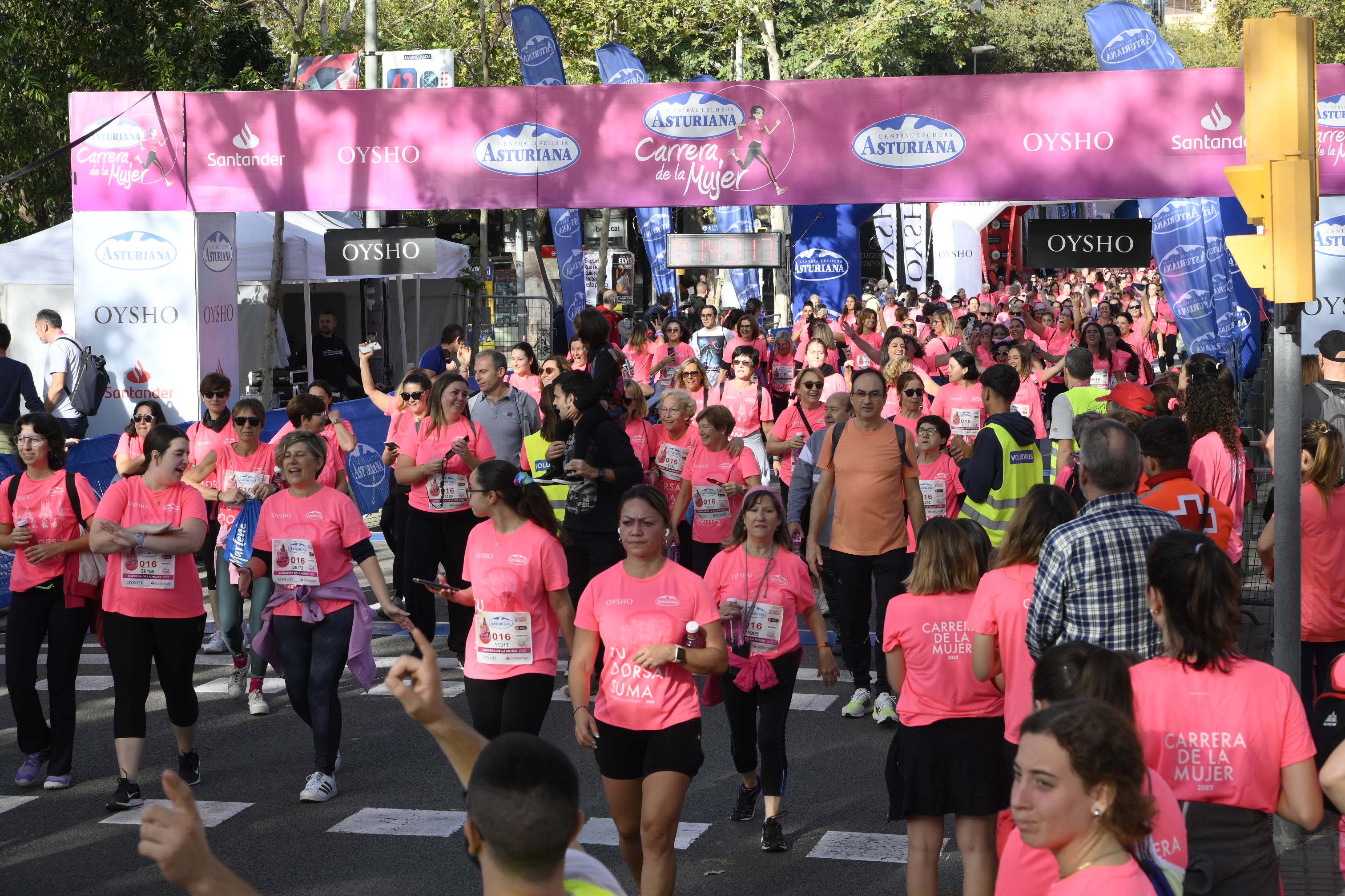 Las mejores fotos de la Carrera de la Mujer de Barcelona 2023. 6091