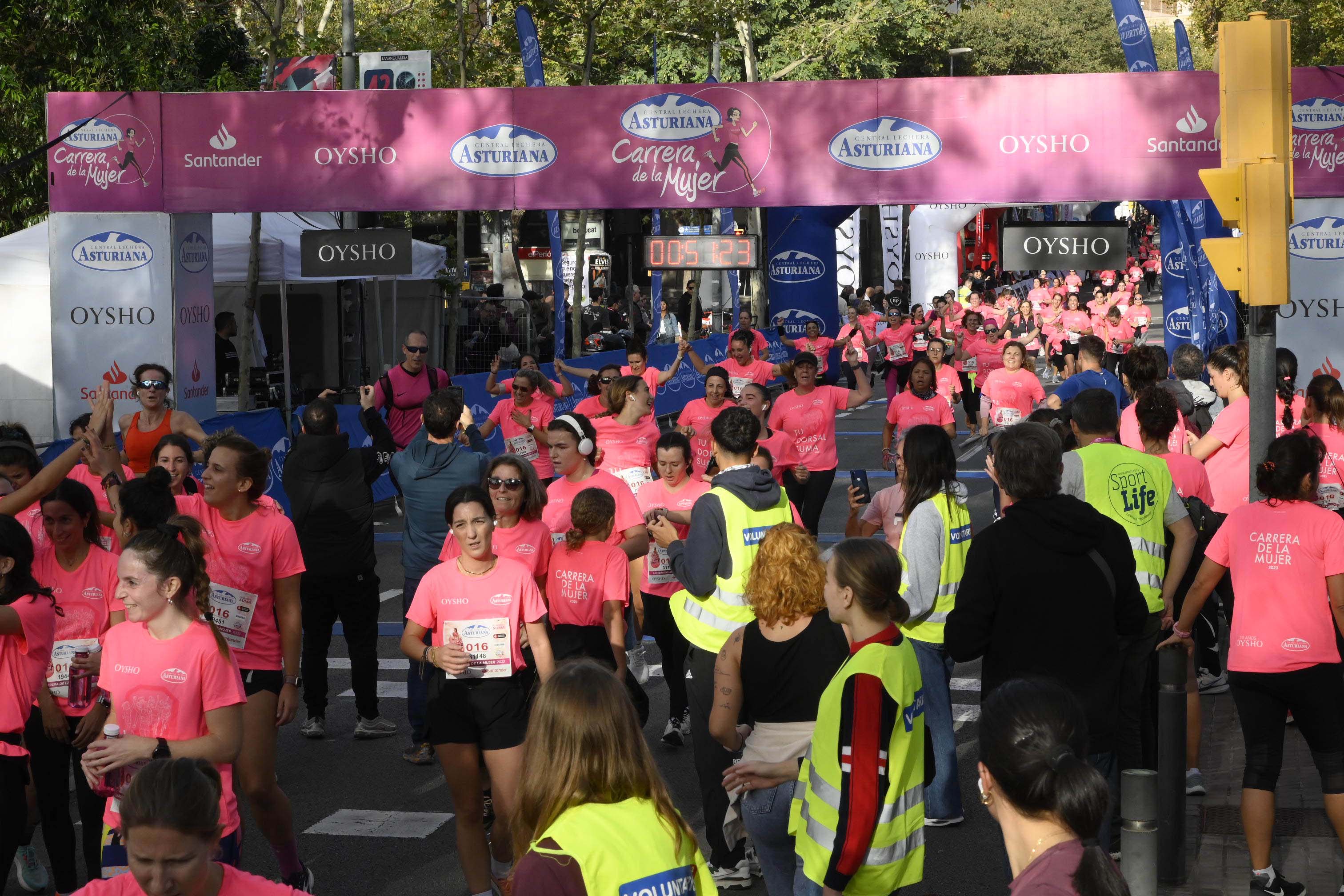 Las mejores fotos de la Carrera de la Mujer de Barcelona 2023. 4618