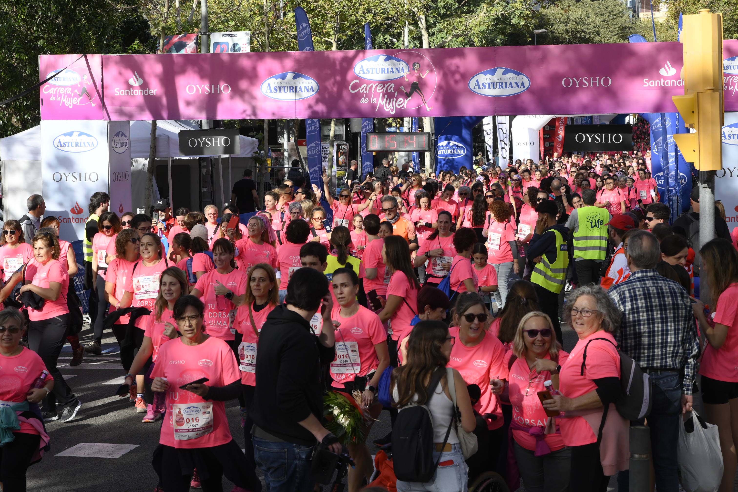 Las mejores fotos de la Carrera de la Mujer de Barcelona 2023. 6339