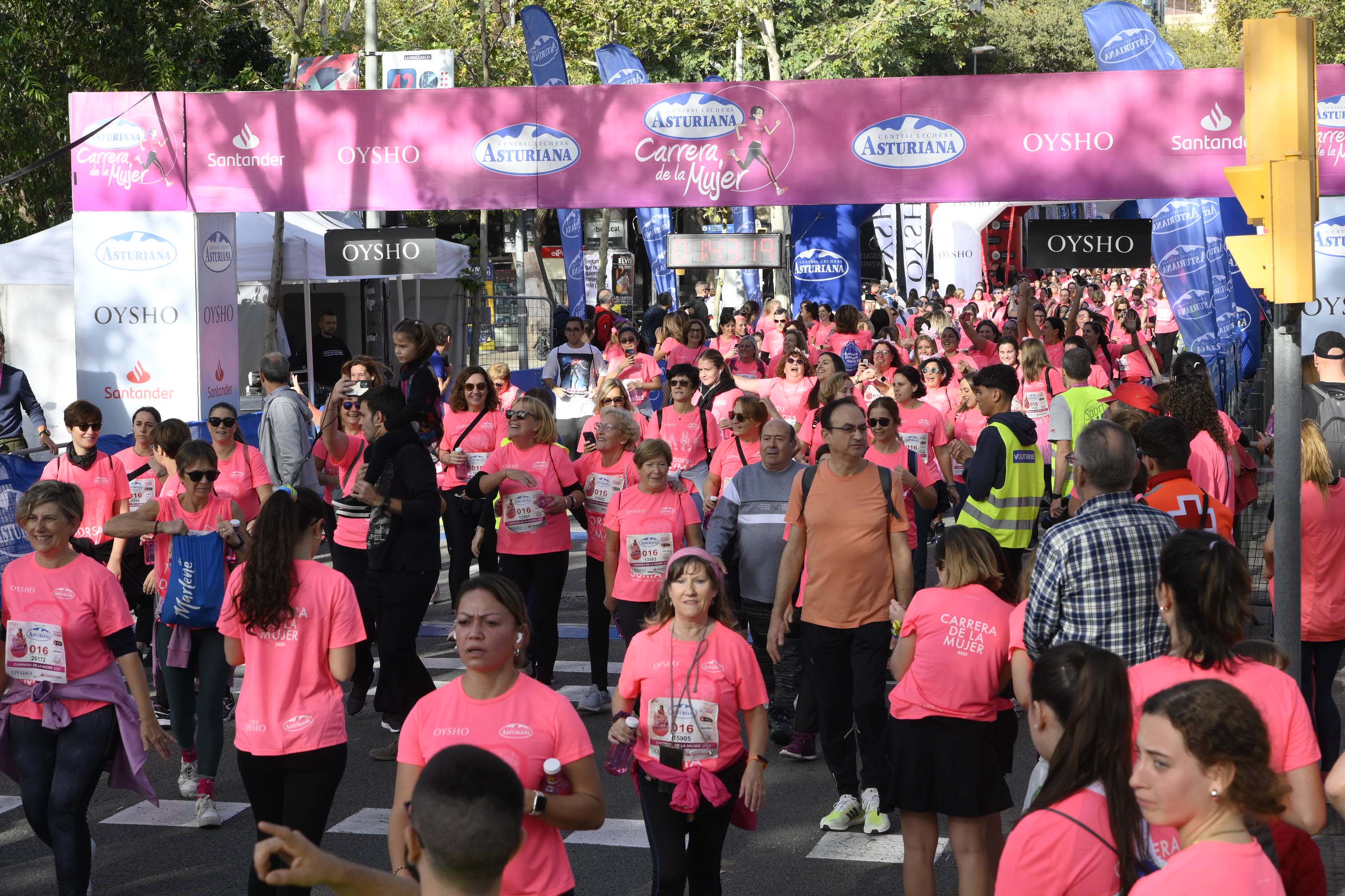 Las mejores fotos de la Carrera de la Mujer de Barcelona 2023. 6092