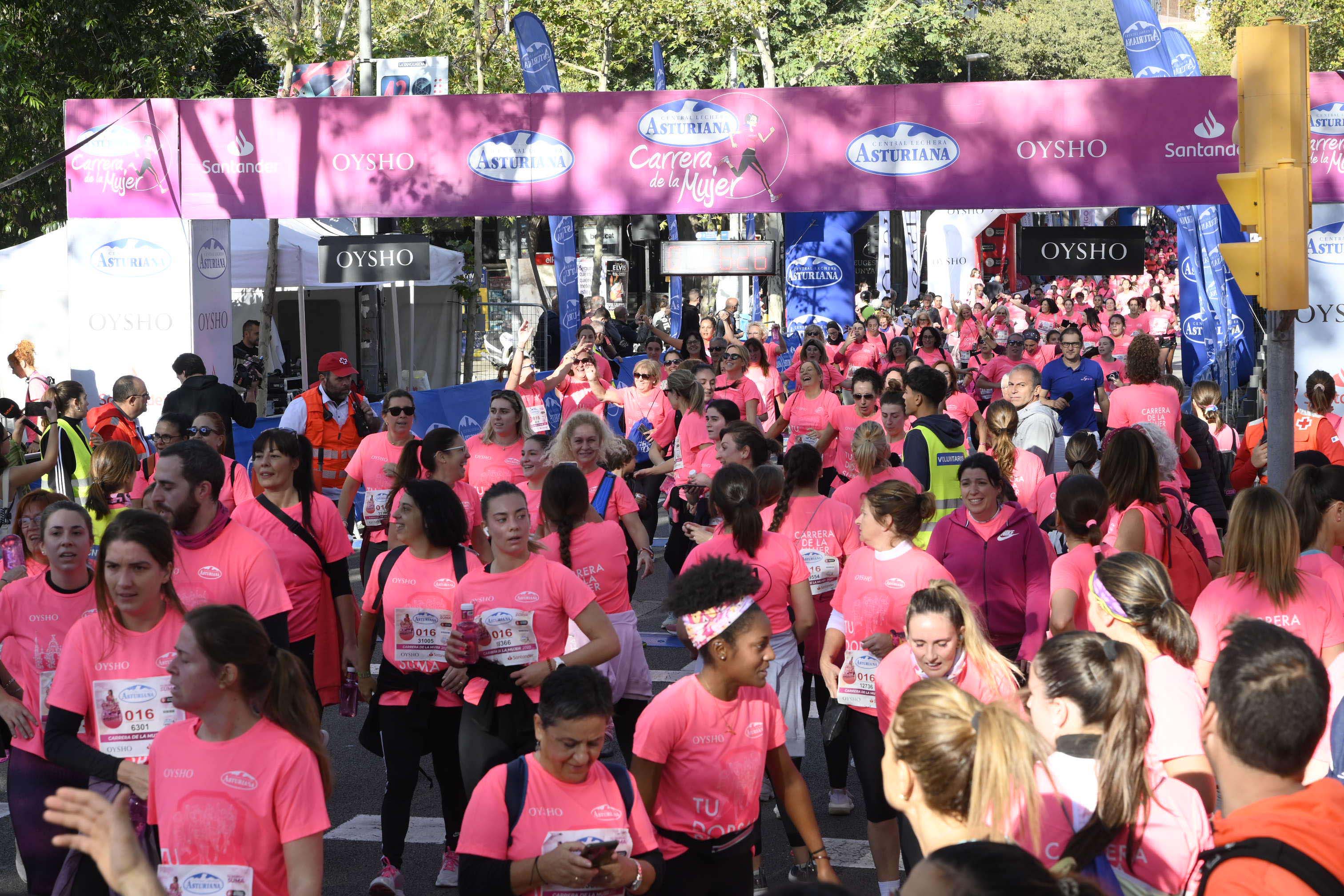 Las mejores fotos de la Carrera de la Mujer de Barcelona 2023. 5596