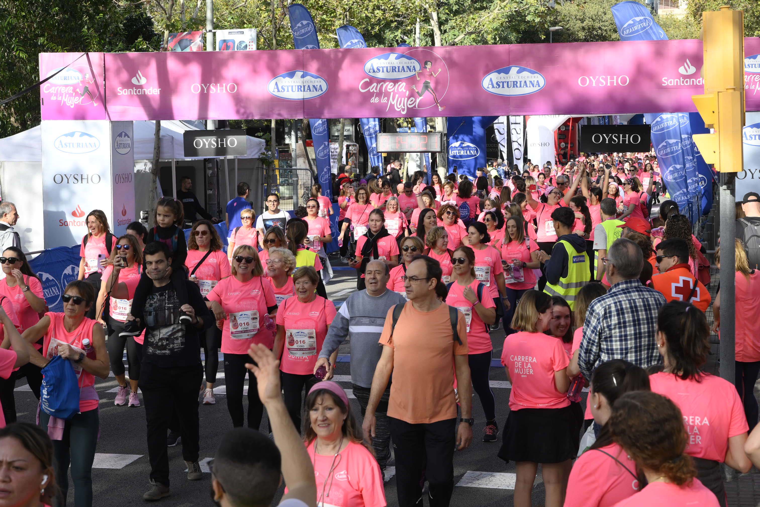 Las mejores fotos de la Carrera de la Mujer de Barcelona 2023. 6093