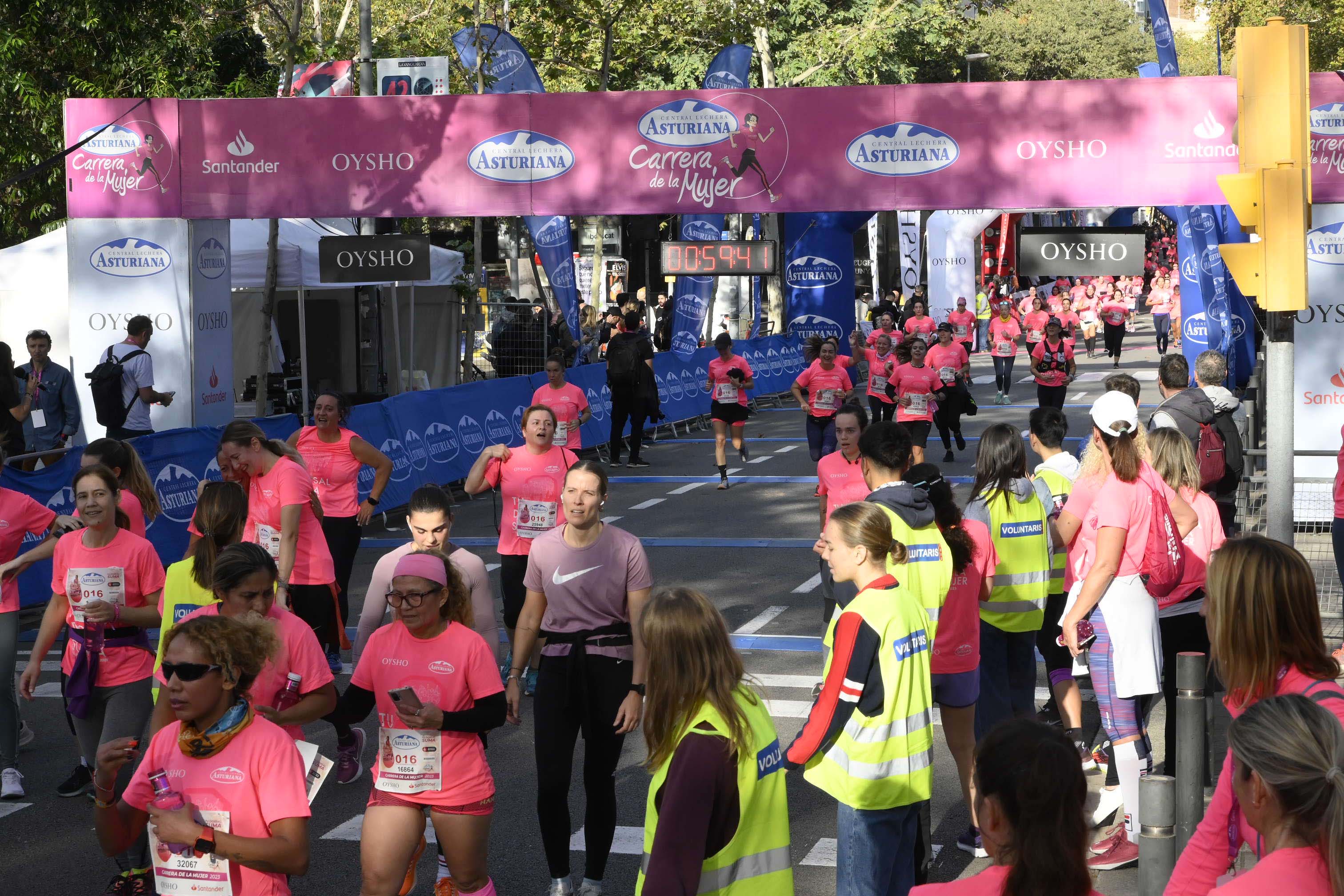 Las mejores fotos de la Carrera de la Mujer de Barcelona 2023. 4867