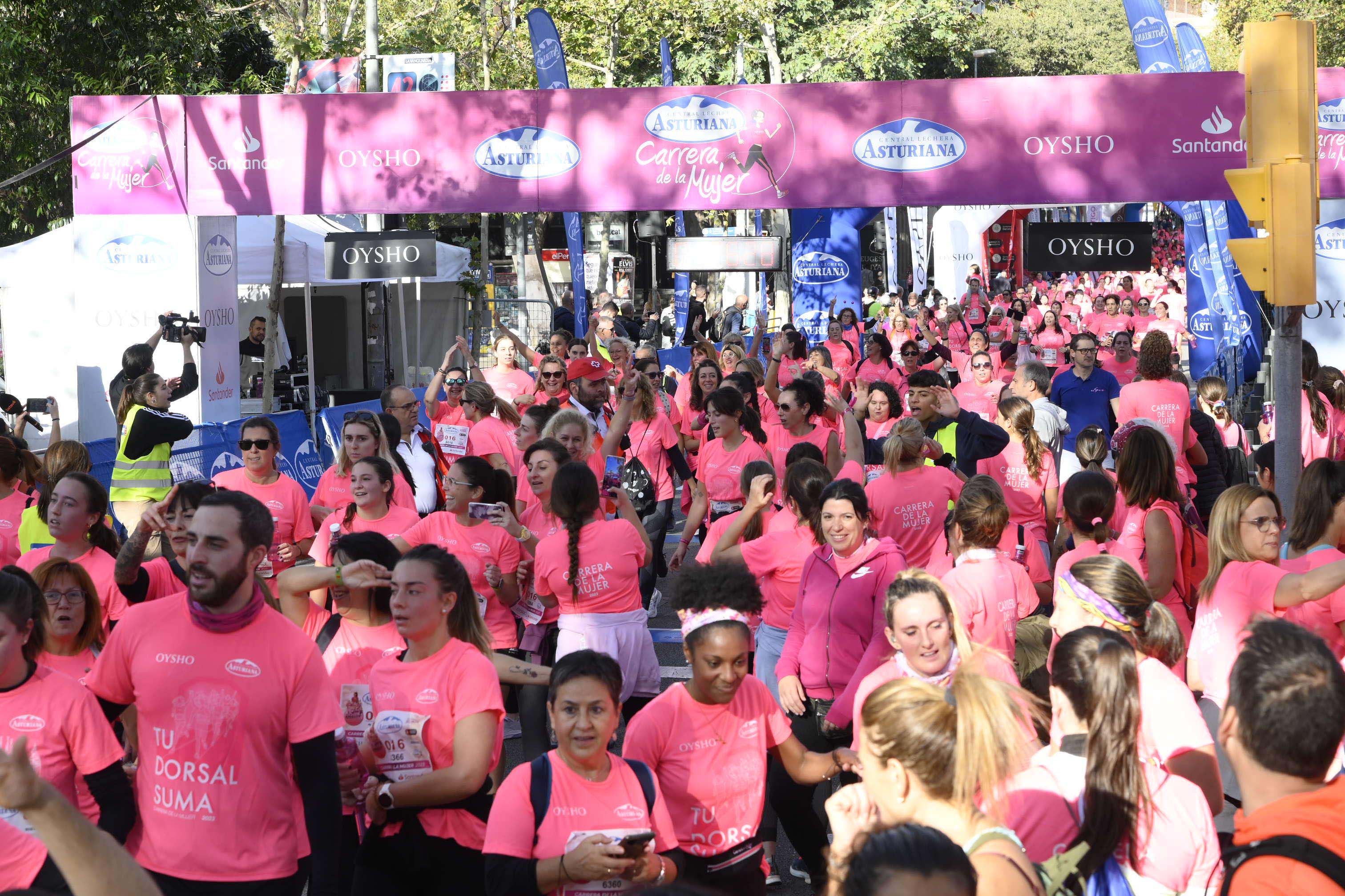 Las mejores fotos de la Carrera de la Mujer de Barcelona 2023. 5597