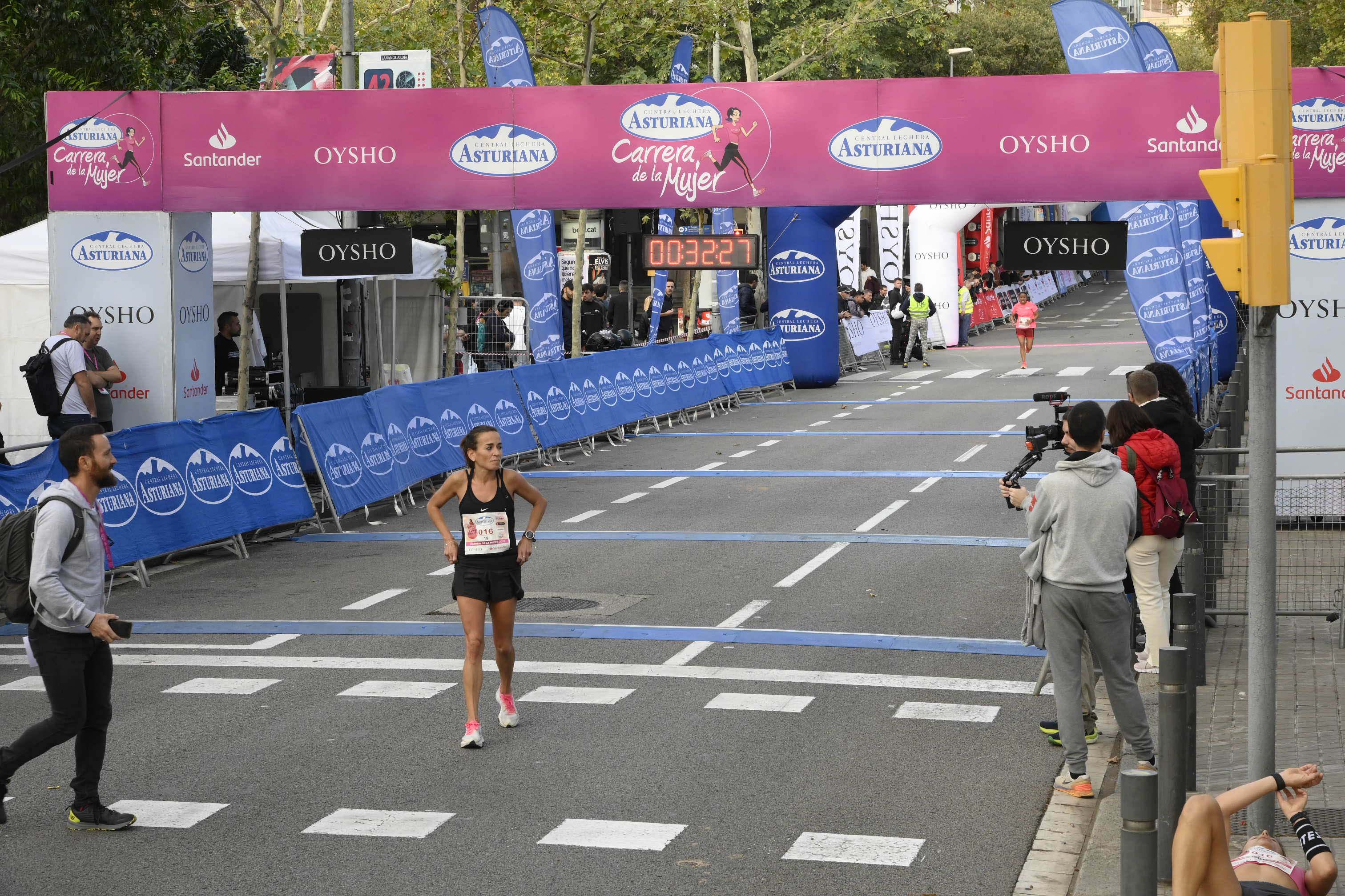 Las mejores fotos de la Carrera de la Mujer de Barcelona 2023. 4062