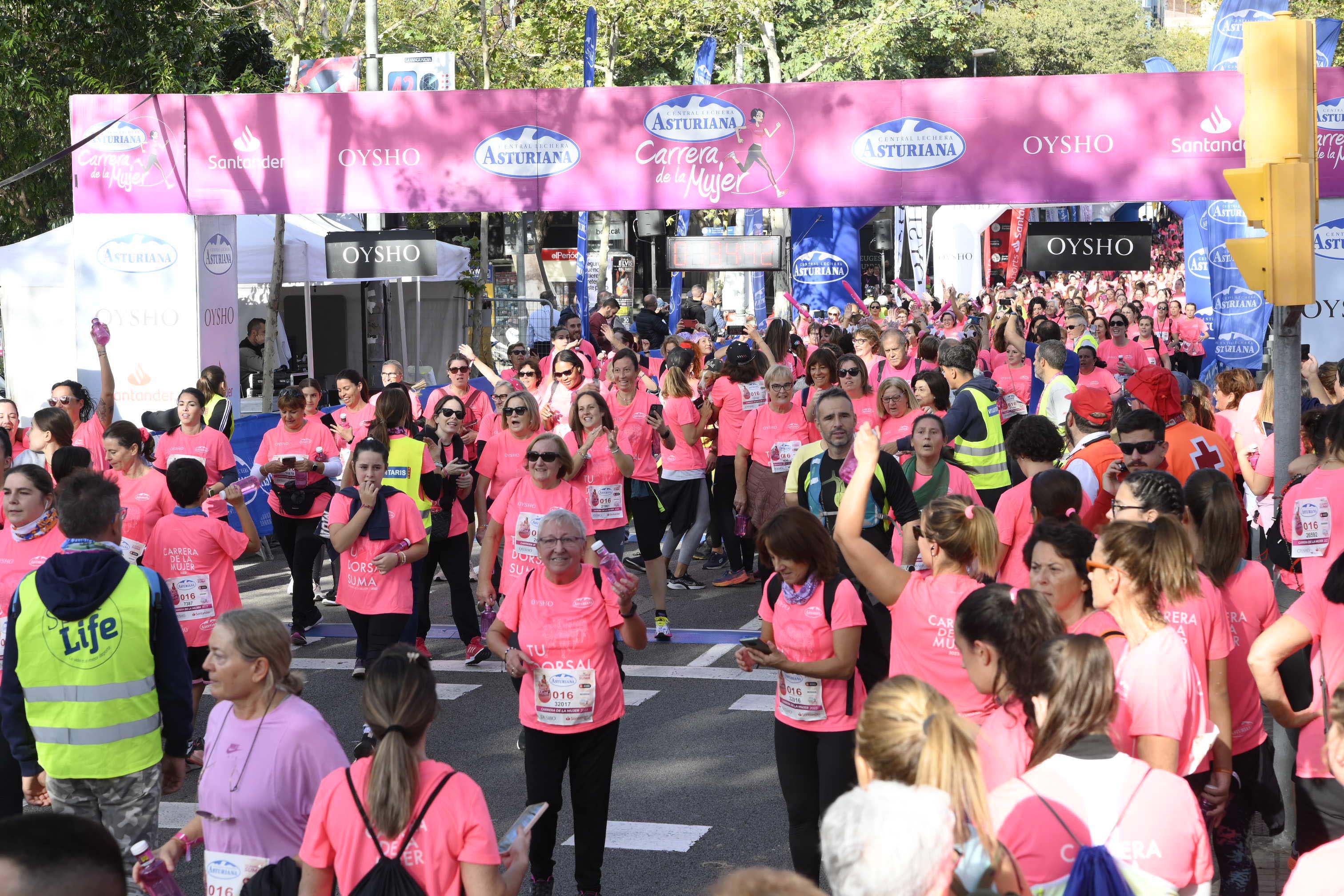 Las mejores fotos de la Carrera de la Mujer de Barcelona 2023. 5841