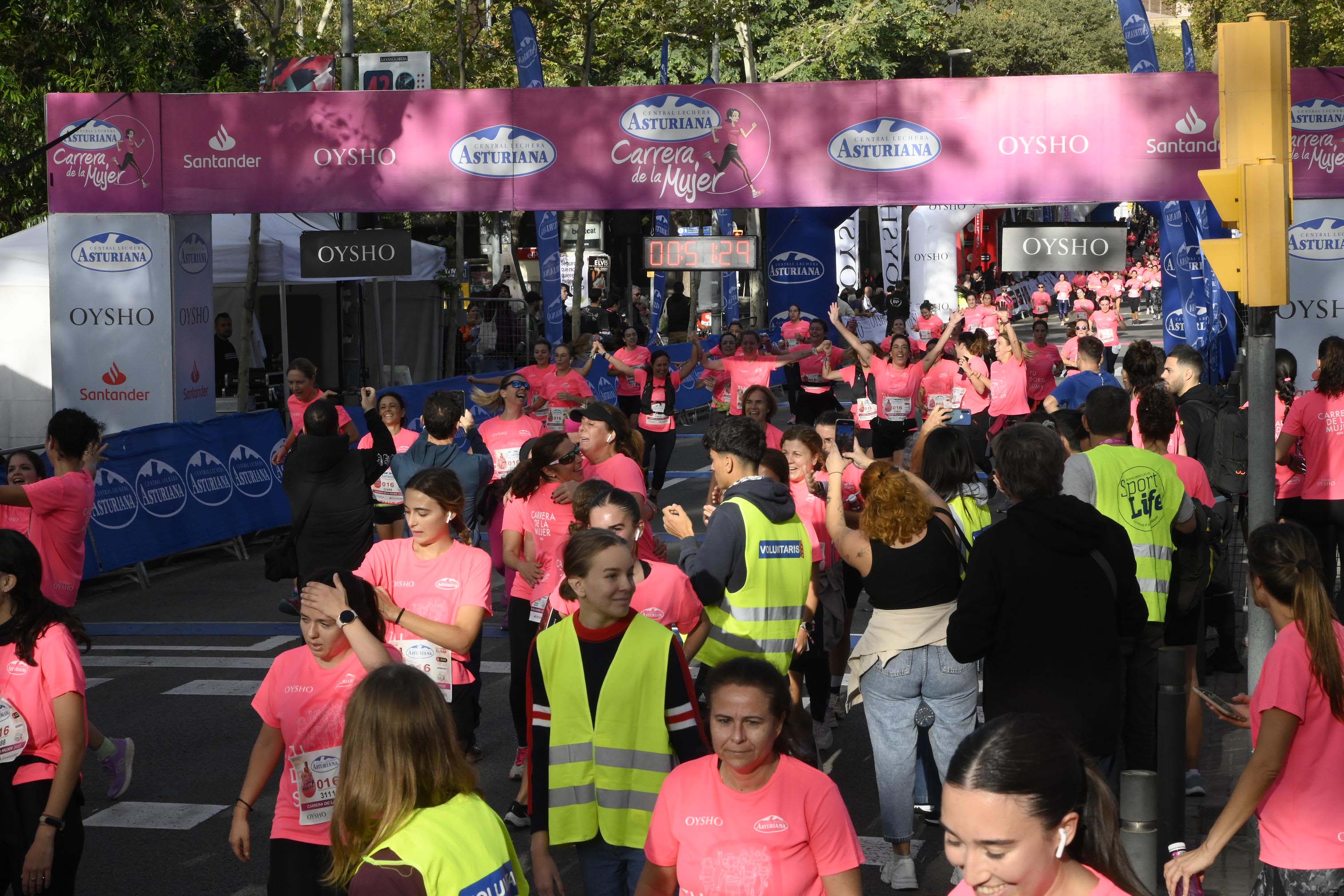 Las mejores fotos de la Carrera de la Mujer de Barcelona 2023. 4621