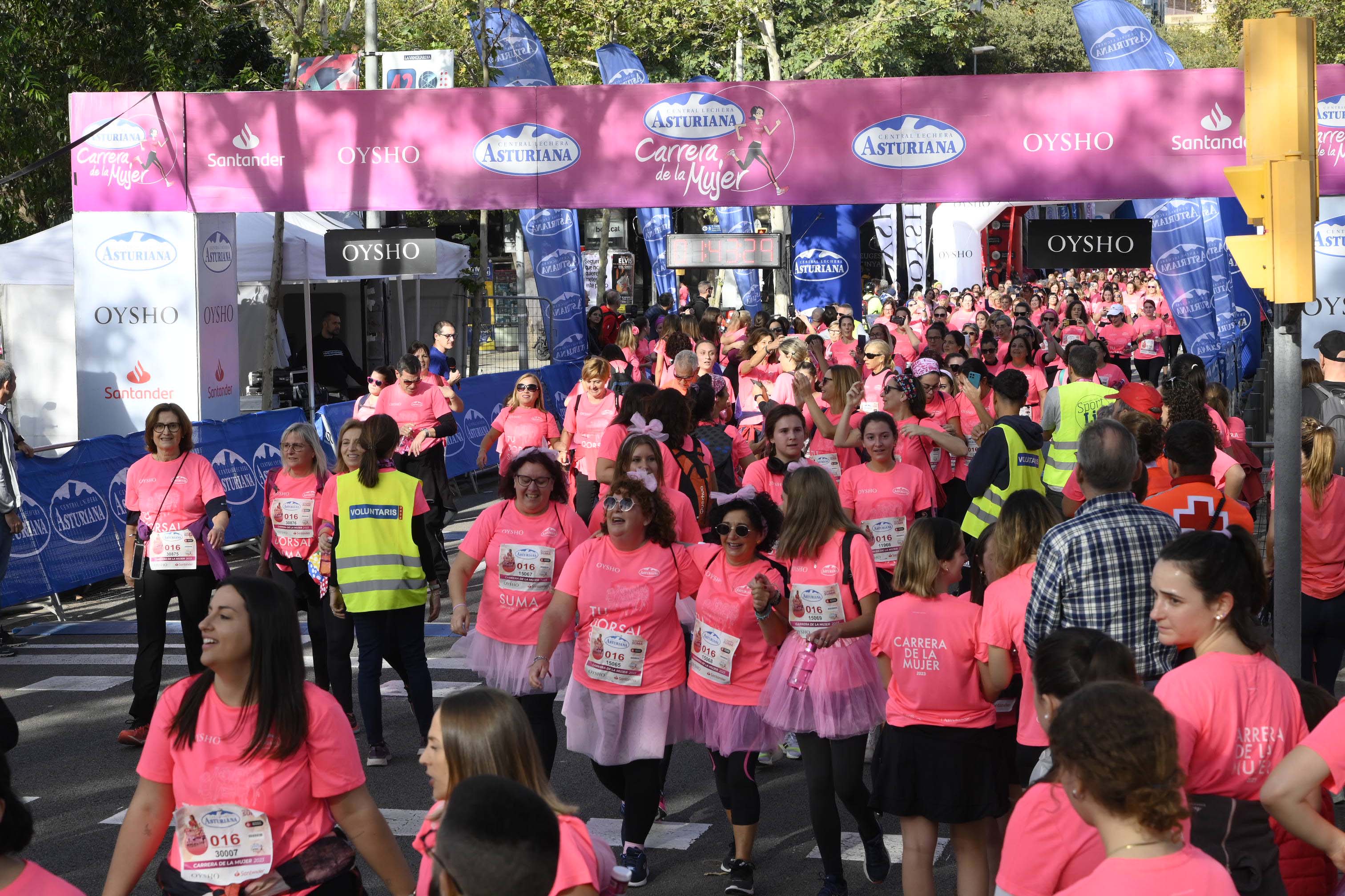 Las mejores fotos de la Carrera de la Mujer de Barcelona 2023. 6097