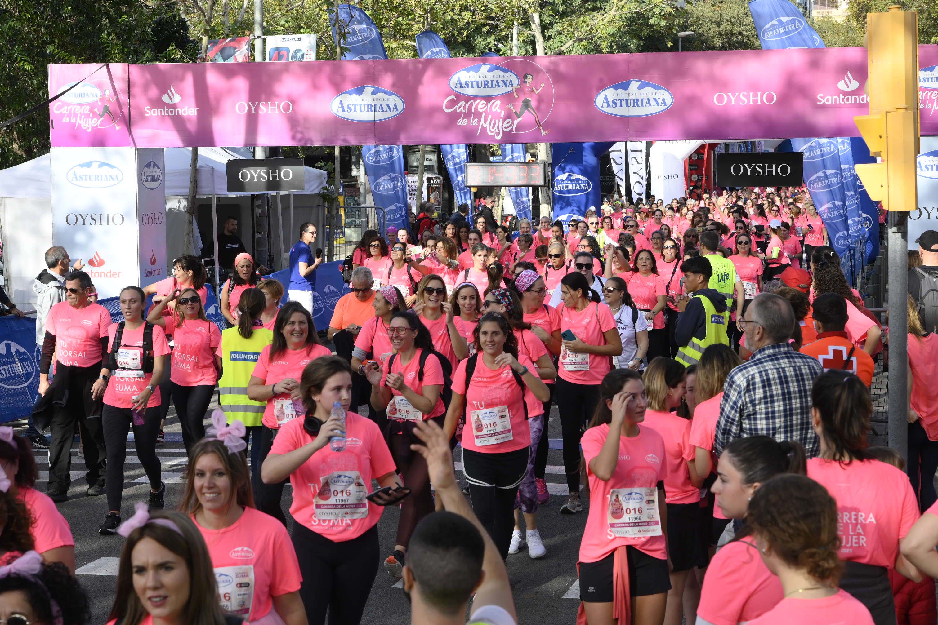 Las mejores fotos de la Carrera de la Mujer de Barcelona 2023. 6099