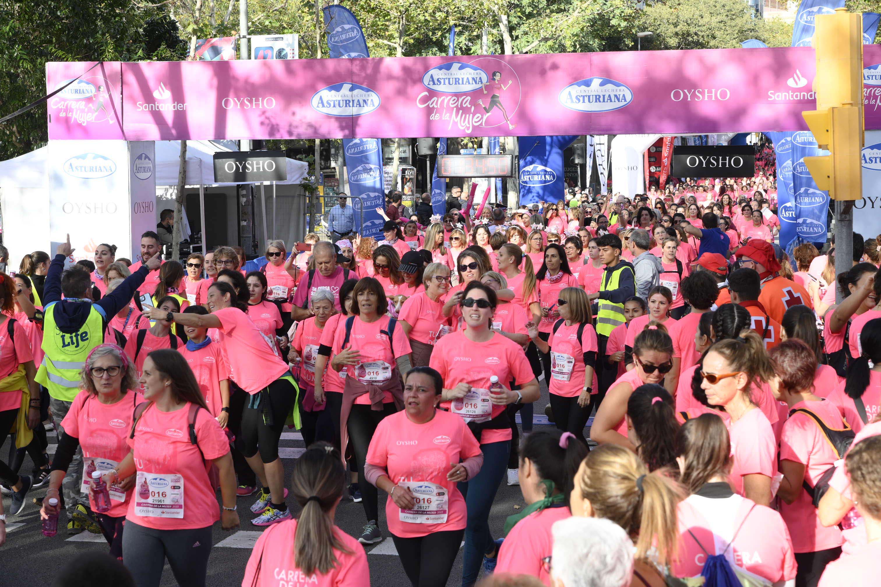 Las mejores fotos de la Carrera de la Mujer de Barcelona 2023. 5845
