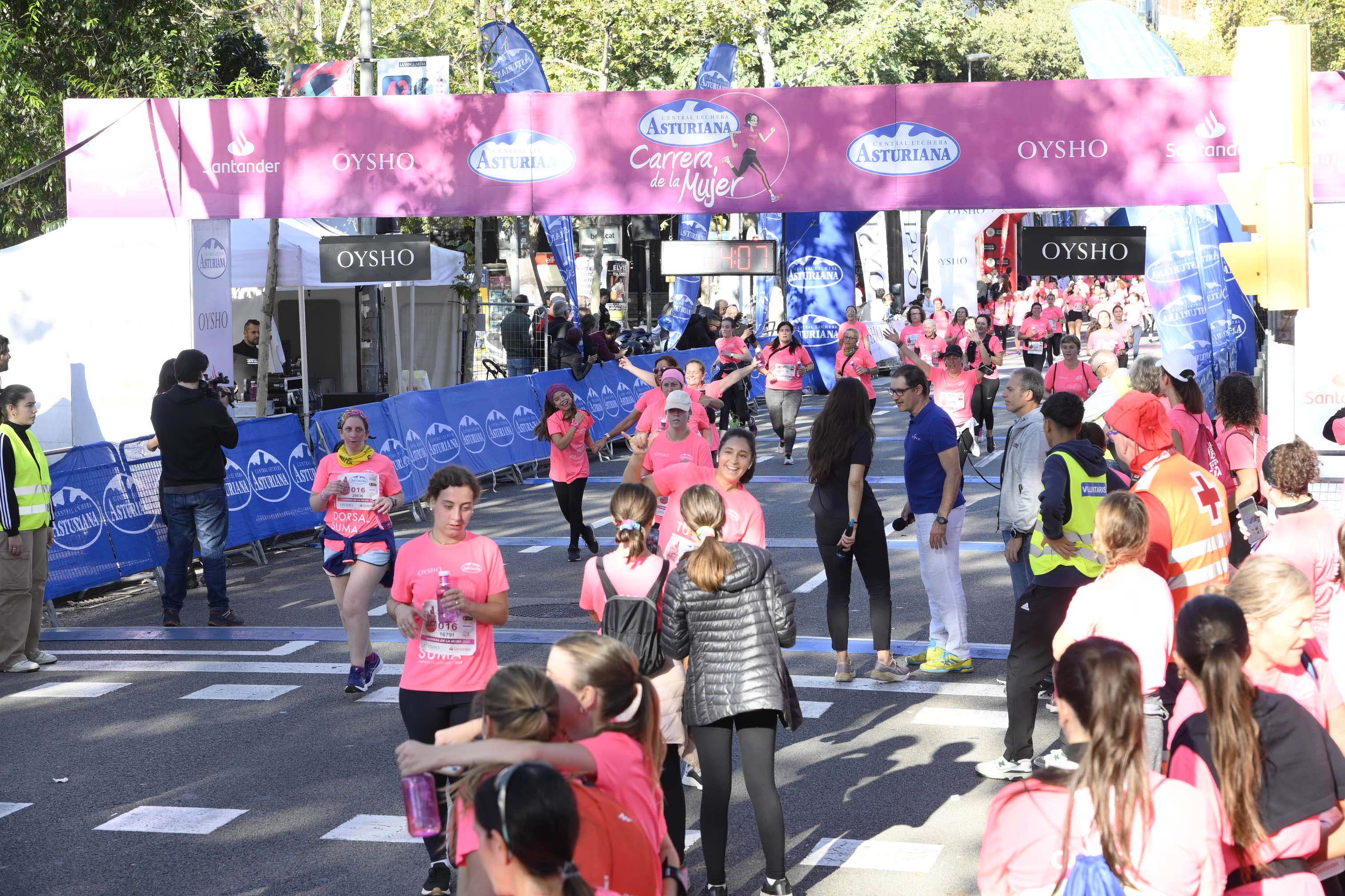 Las mejores fotos de la Carrera de la Mujer de Barcelona 2023. 5256