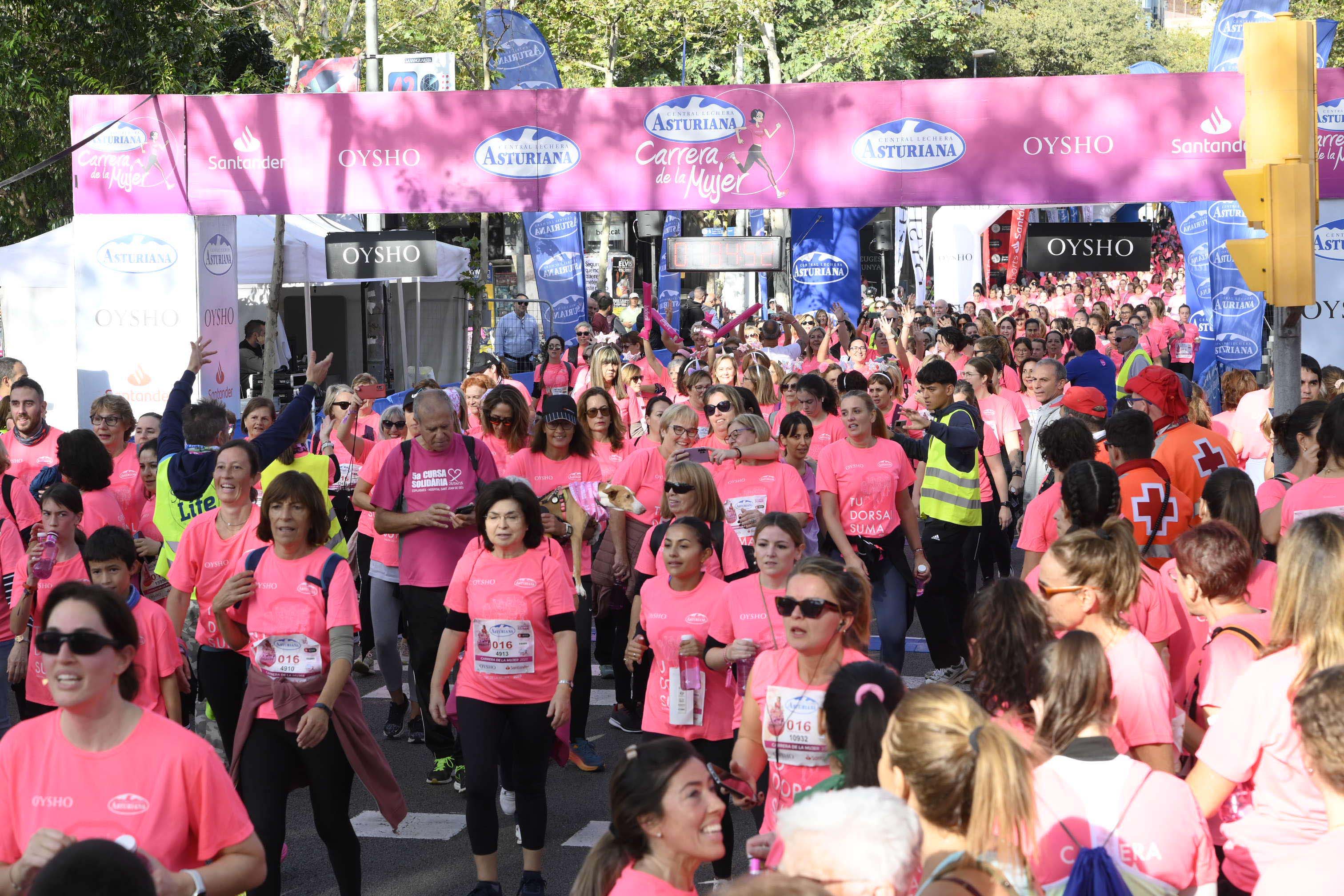 Las mejores fotos de la Carrera de la Mujer de Barcelona 2023. 5846