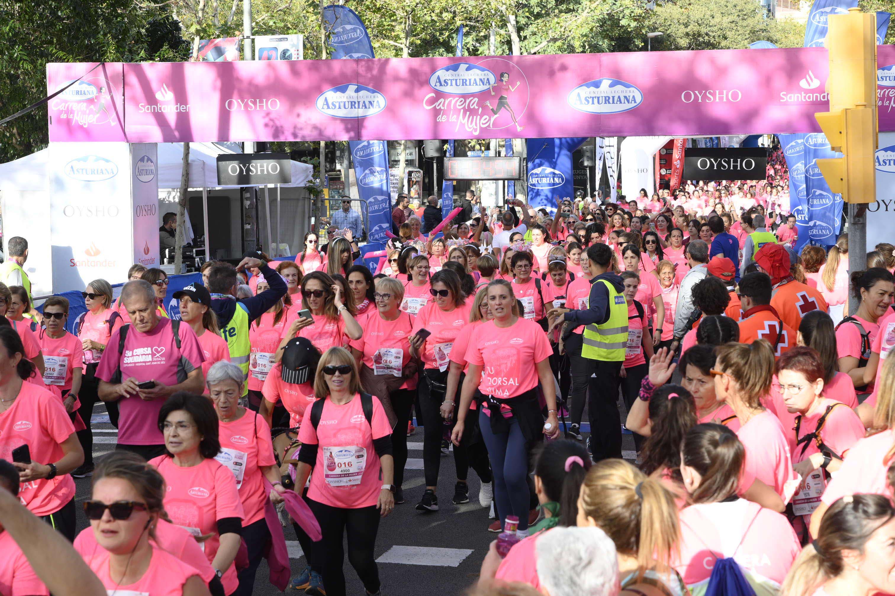 Las mejores fotos de la Carrera de la Mujer de Barcelona 2023. 5847