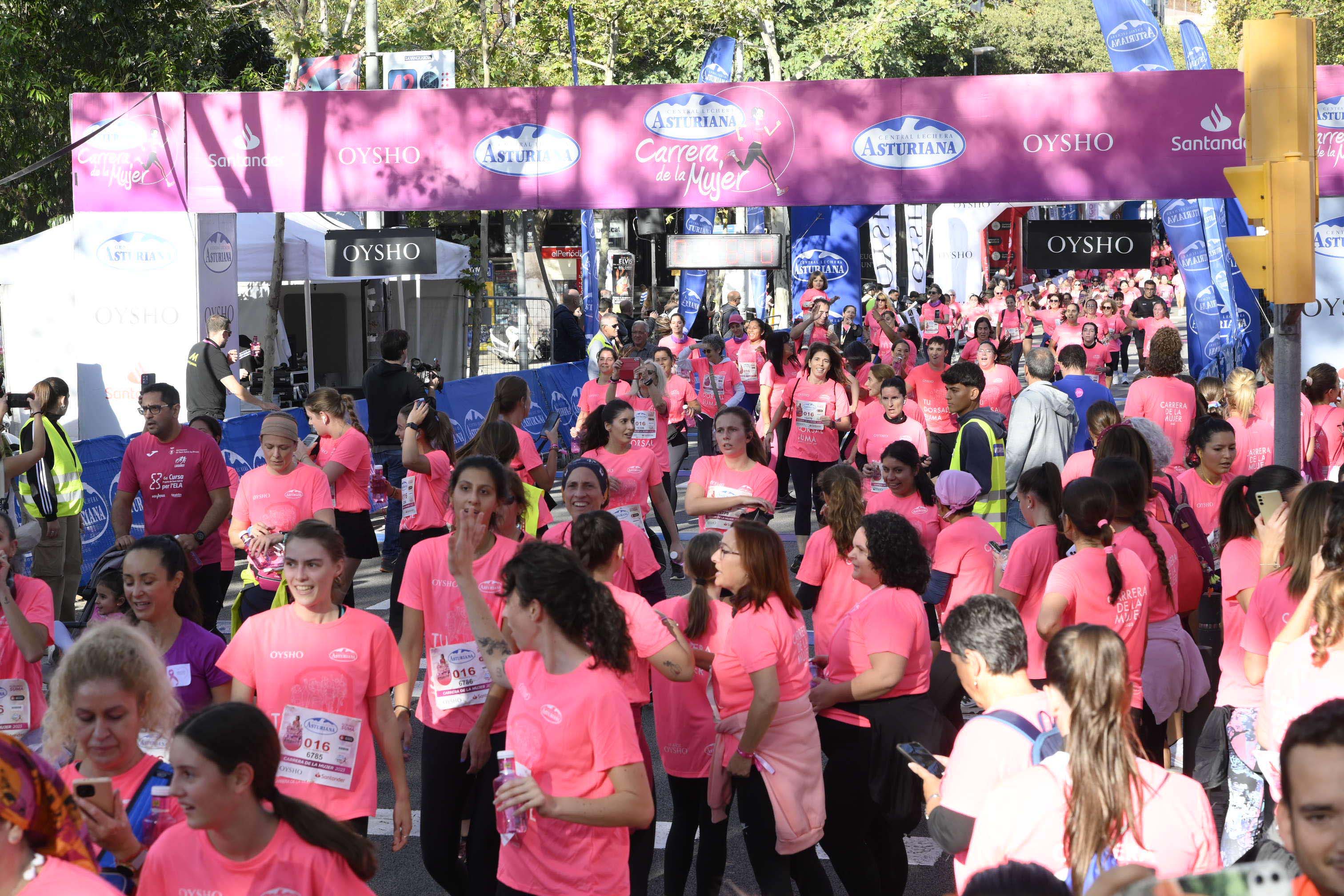 Las mejores fotos de la Carrera de la Mujer de Barcelona 2023. 5607