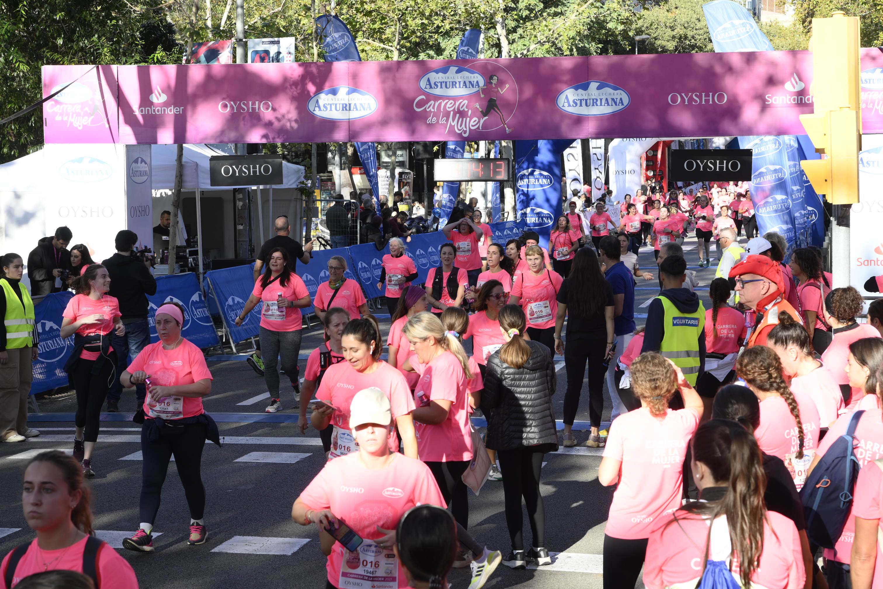Las mejores fotos de la Carrera de la Mujer de Barcelona 2023. 5259