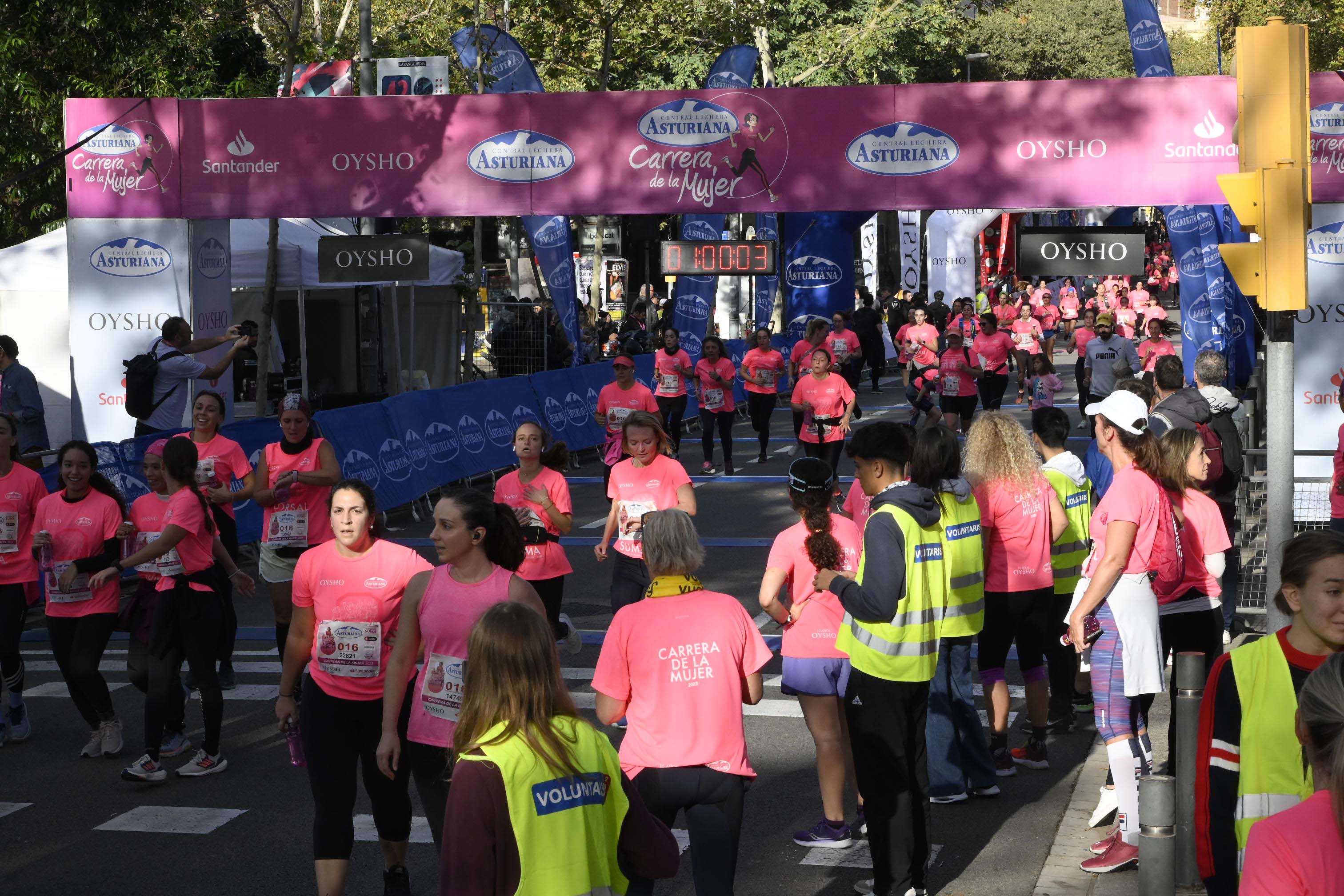 Las mejores fotos de la Carrera de la Mujer de Barcelona 2023. 4878